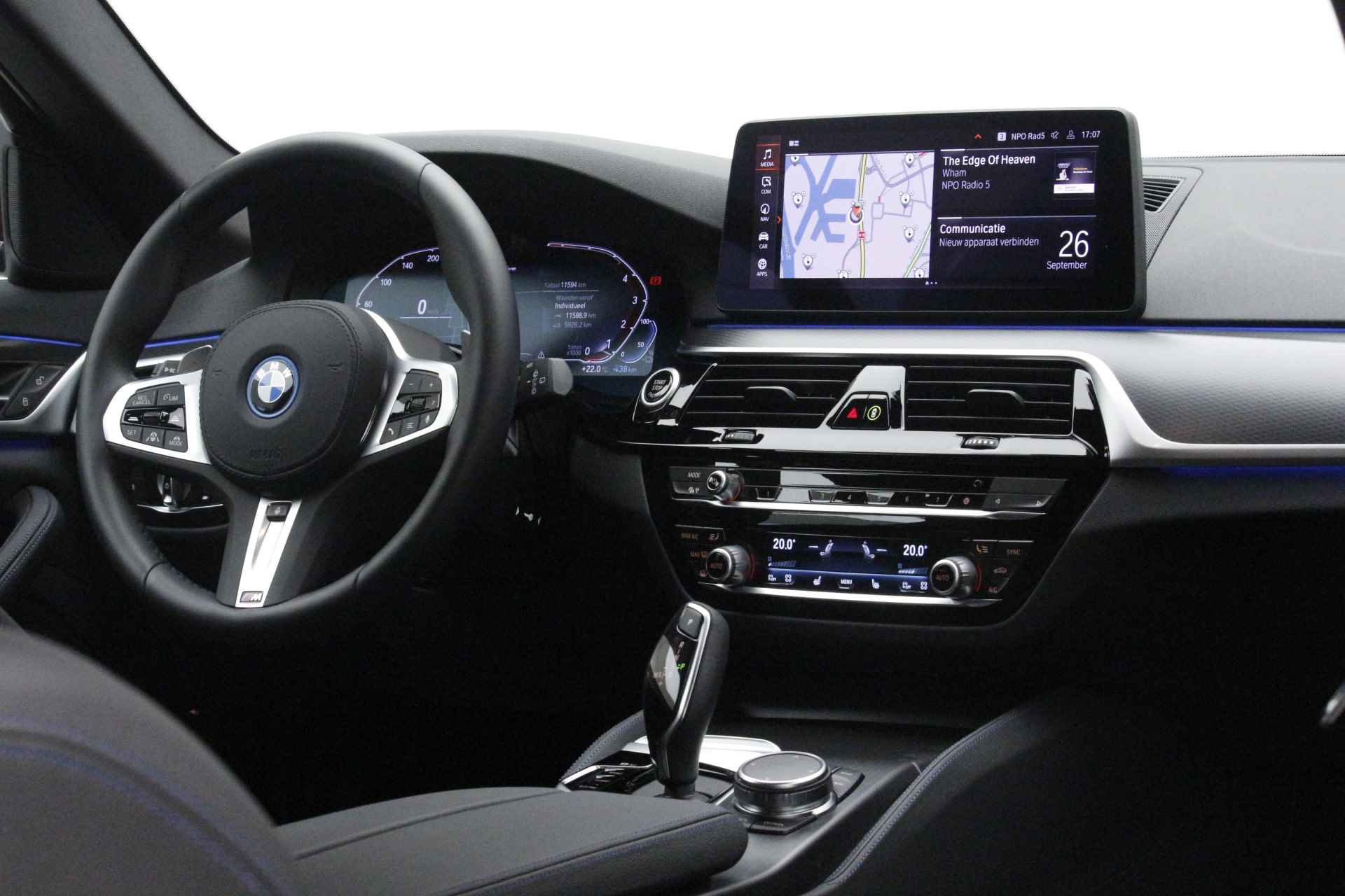 BMW 5 Serie Touring 530e M-Sport | Driving Assistant Professional | Head-Up | - 22/40