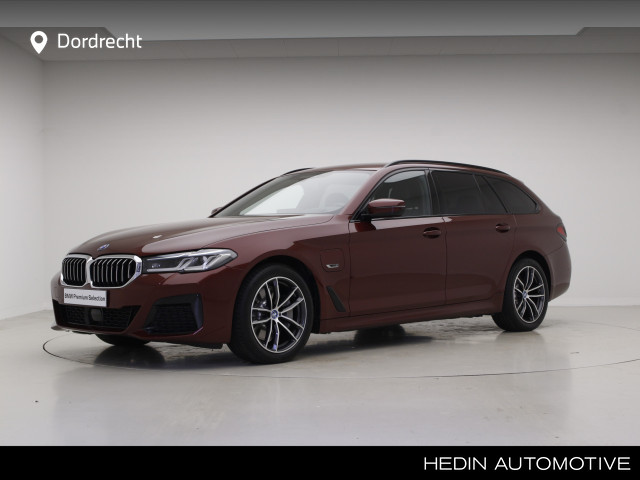 BMW 5 Serie Touring 530e M-Sport | Driving Assistant Professional | Head-Up |