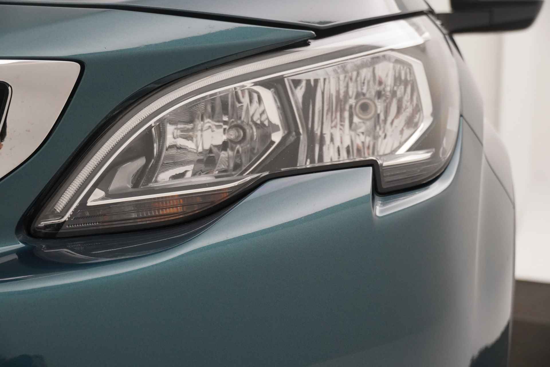 Peugeot 5008 BWJ 2020 1.2 131 PK PureTech Blue Lease Premium PRIV.GLASS / 19" LMV / NAVI / CLIMA / CRUISE / DAB+ / APPLE CARPLAY- ANDROID AUTO / CAMERA - 26/31