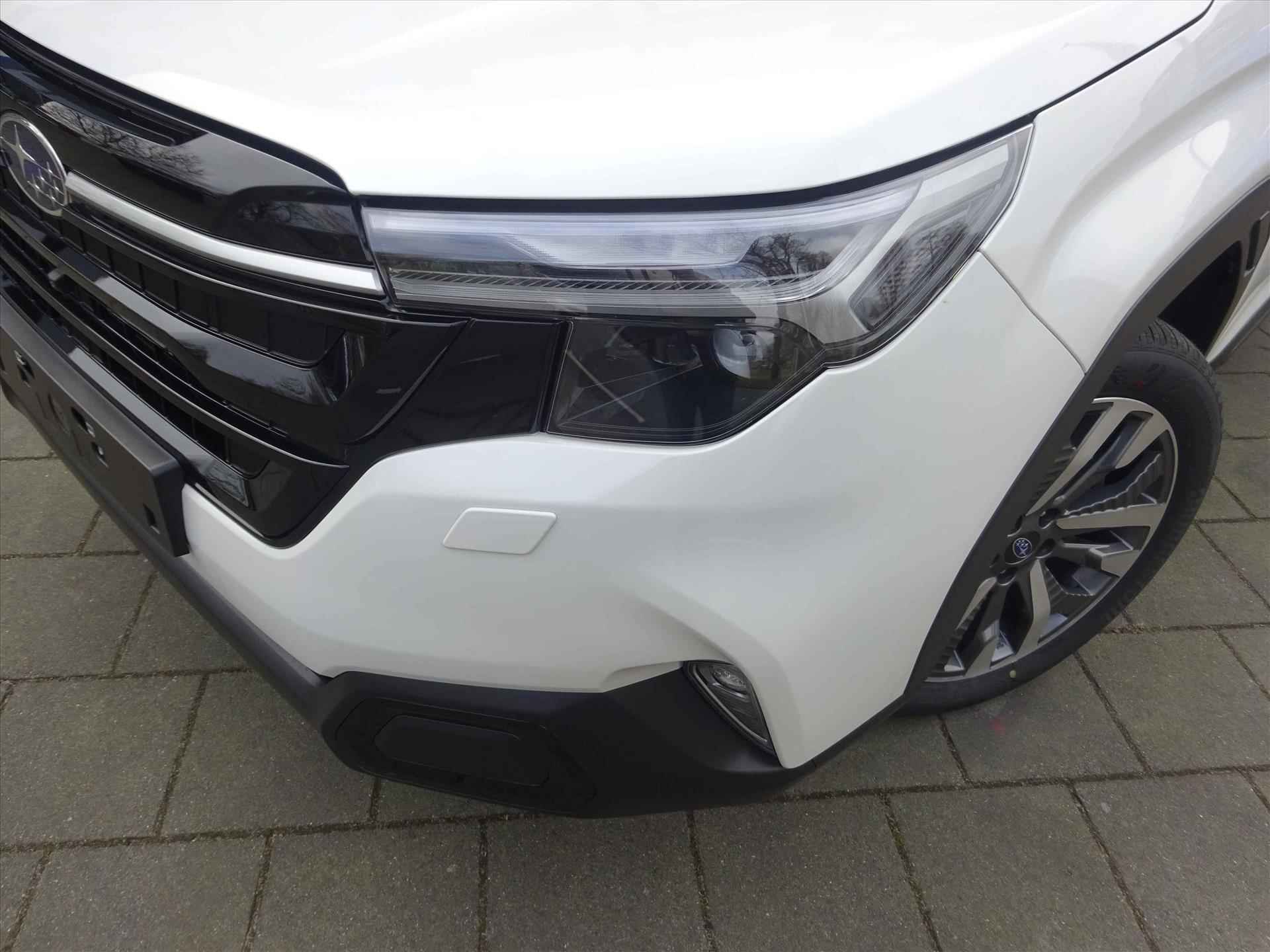 Subaru Forester Premium E-BOXER Crystal White Pearl | Modeljaar 2025 | 8 jaar volledige garantie - 10/53