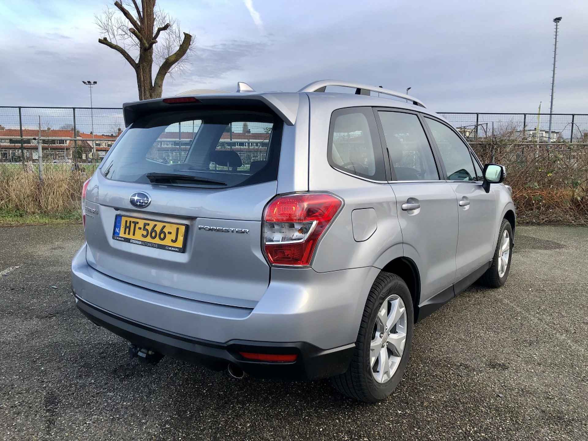 Subaru Forester 2.0 Comfort  All weather banden, afn. trekhaak - 3/24