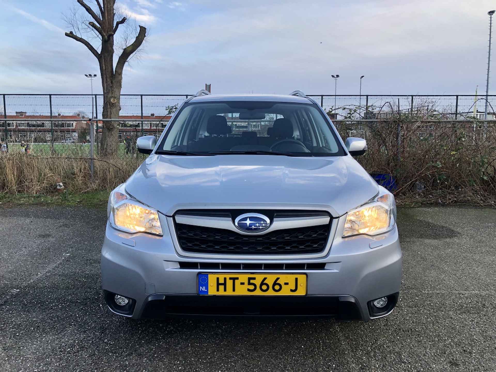 Subaru Forester 2.0 Comfort  All weather banden, afn. trekhaak - 8/24