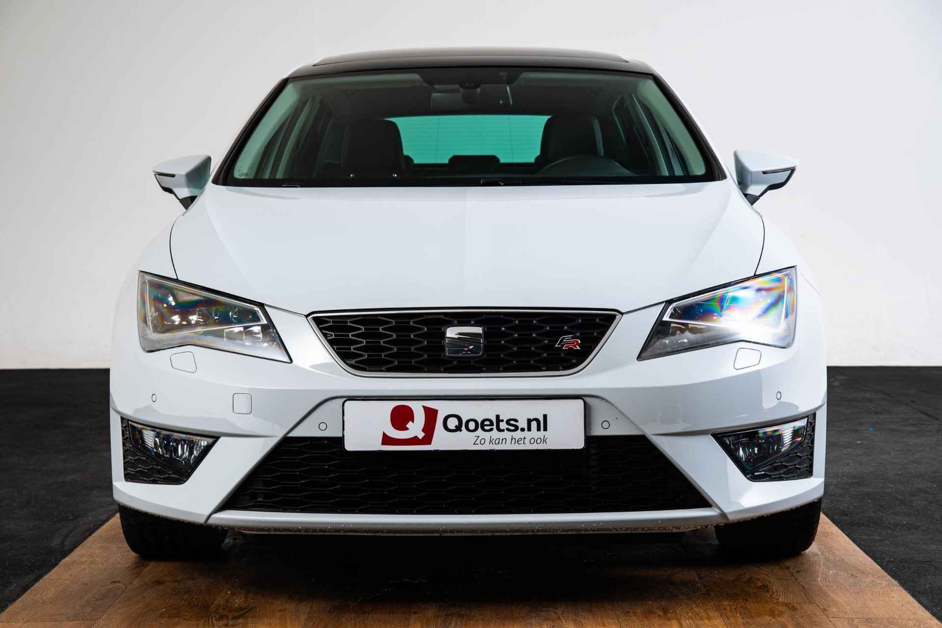 SEAT Leon ST 1.8 TSI FR Business 1e eigenaar & Dealer onderhouden - Panoramadak - Stoelverwarming - Leder - Parkeerhulp voor/achter - Privacy Glas - LED koplampen - 40/65