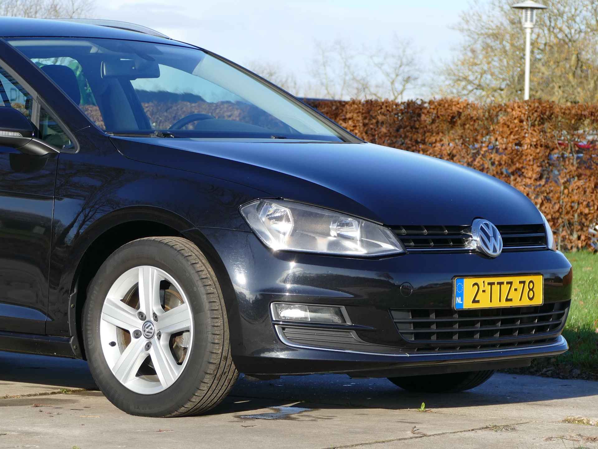 Volkswagen GOLF Variant 1.2 TSI Highline | trekhaak | navigatie | 100% onderhouden - 3/49