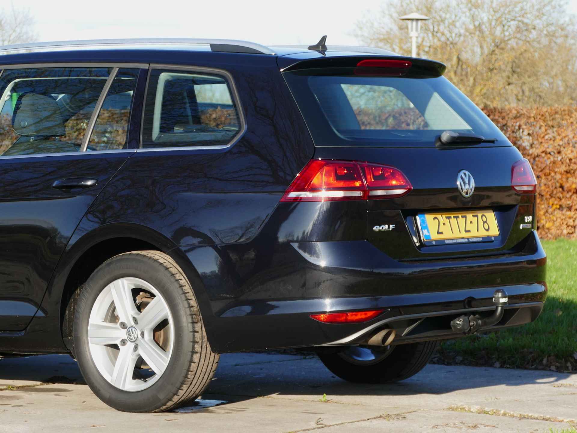 Volkswagen GOLF Variant 1.2 TSI Highline | trekhaak | navigatie | 100% onderhouden - 4/49