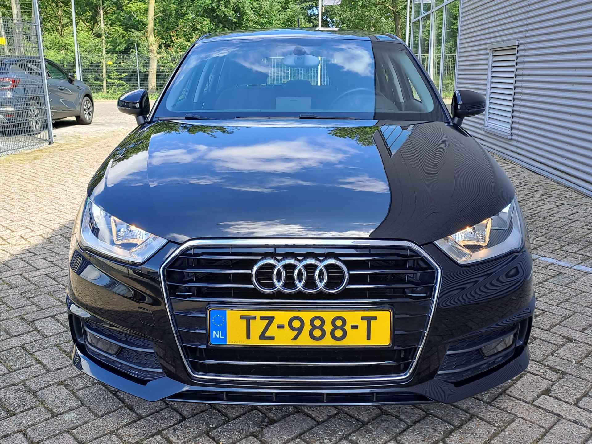 Audi A1 Sportback 1.0 TFSI Advance | 17'' LM | Airco | S Line | Cruise Control! - 9/37