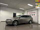 Volkswagen Passat Variant 1.4 TSI Highline BlueMotion * Automaat / Trekhaak / Navigatie / NL Auto *