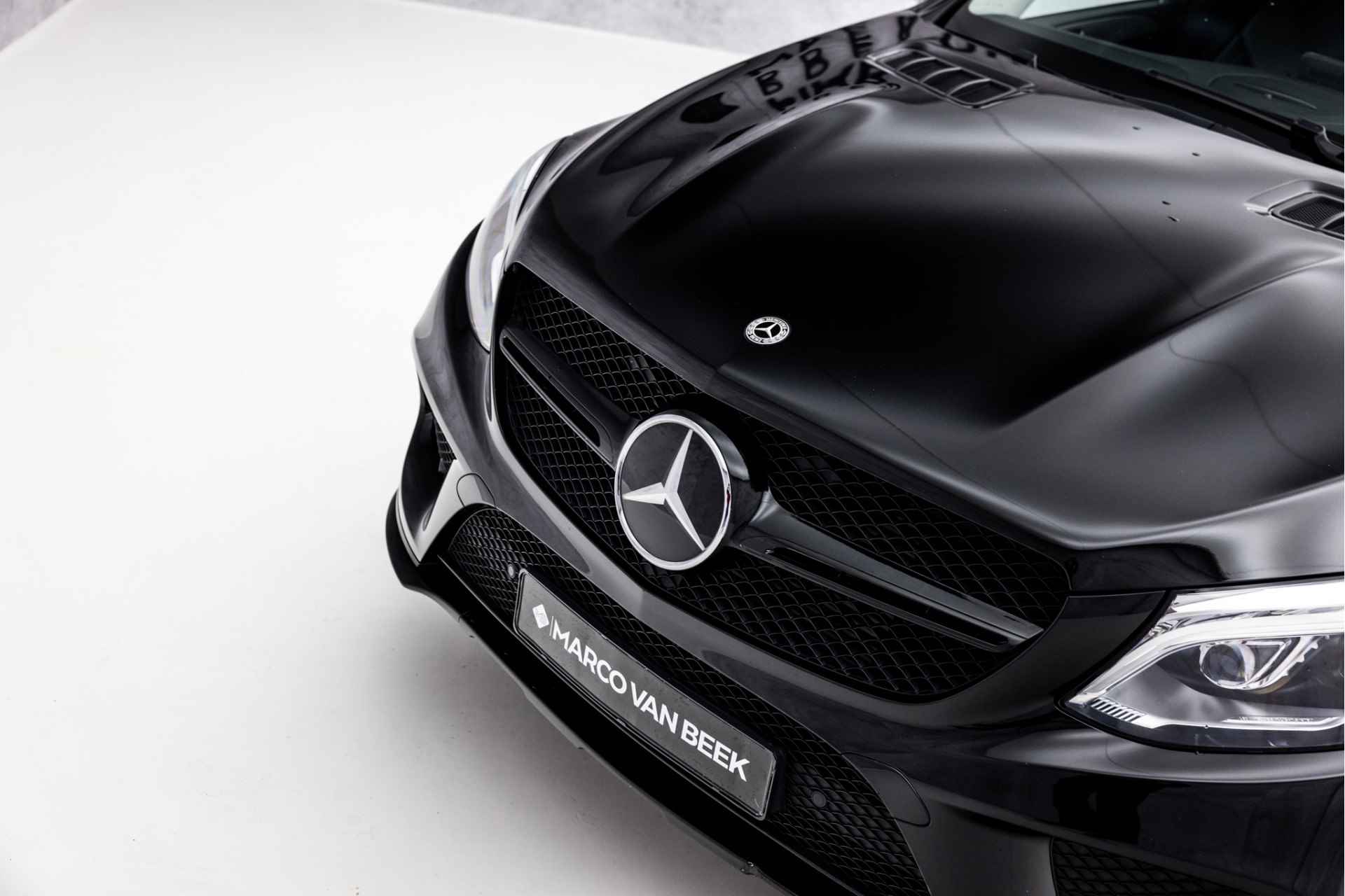 Mercedes-Benz GLE Coupé 350 d 4MATIC AMG | Pano | Night | Distronic+ | 21" - 29/51