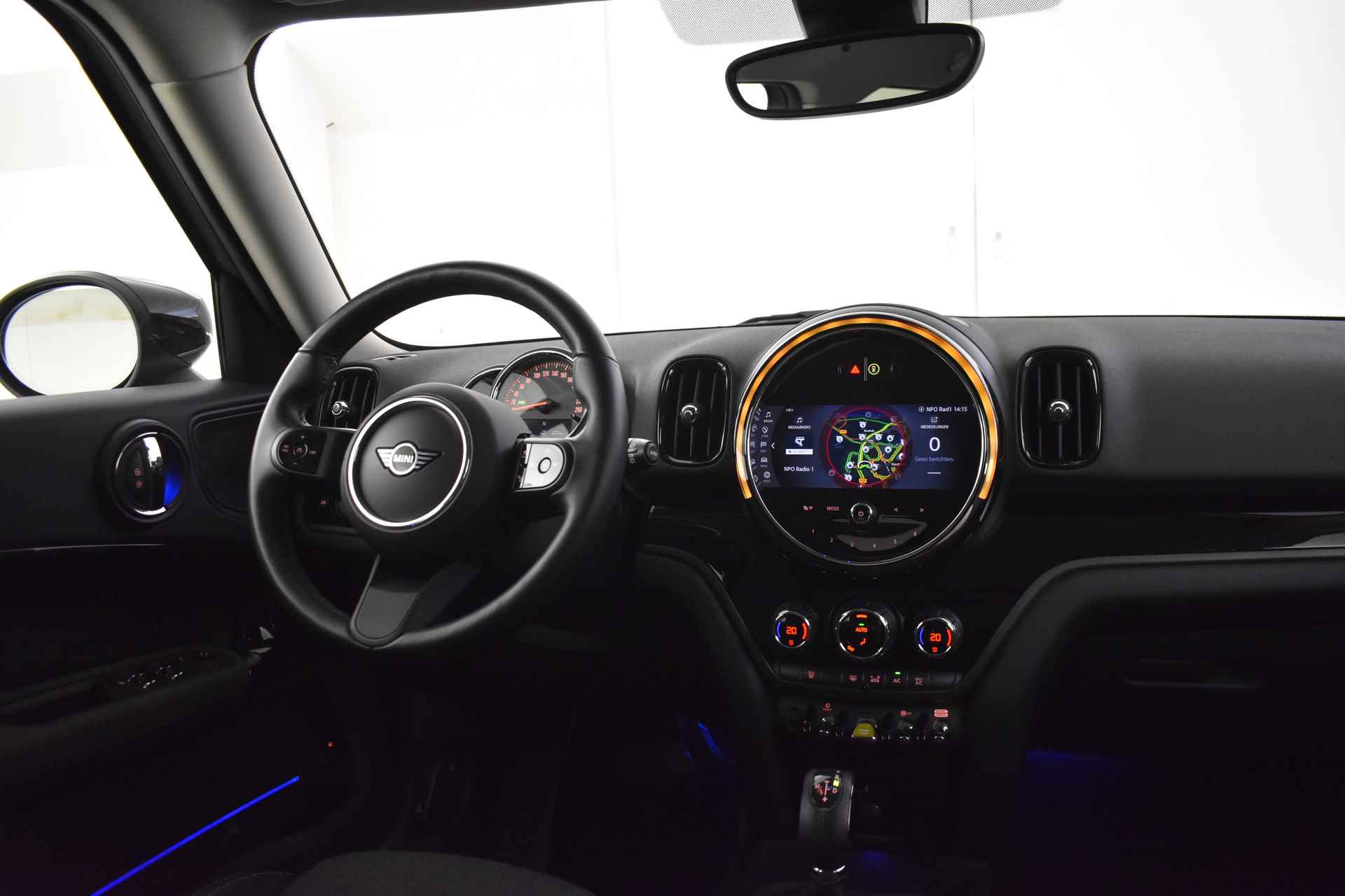 MINI Countryman Cooper SE ALL4 Classic Automaat / LED / Comfort Access / Navigatie / Cruise Control / Comfortstoelen - 11/45