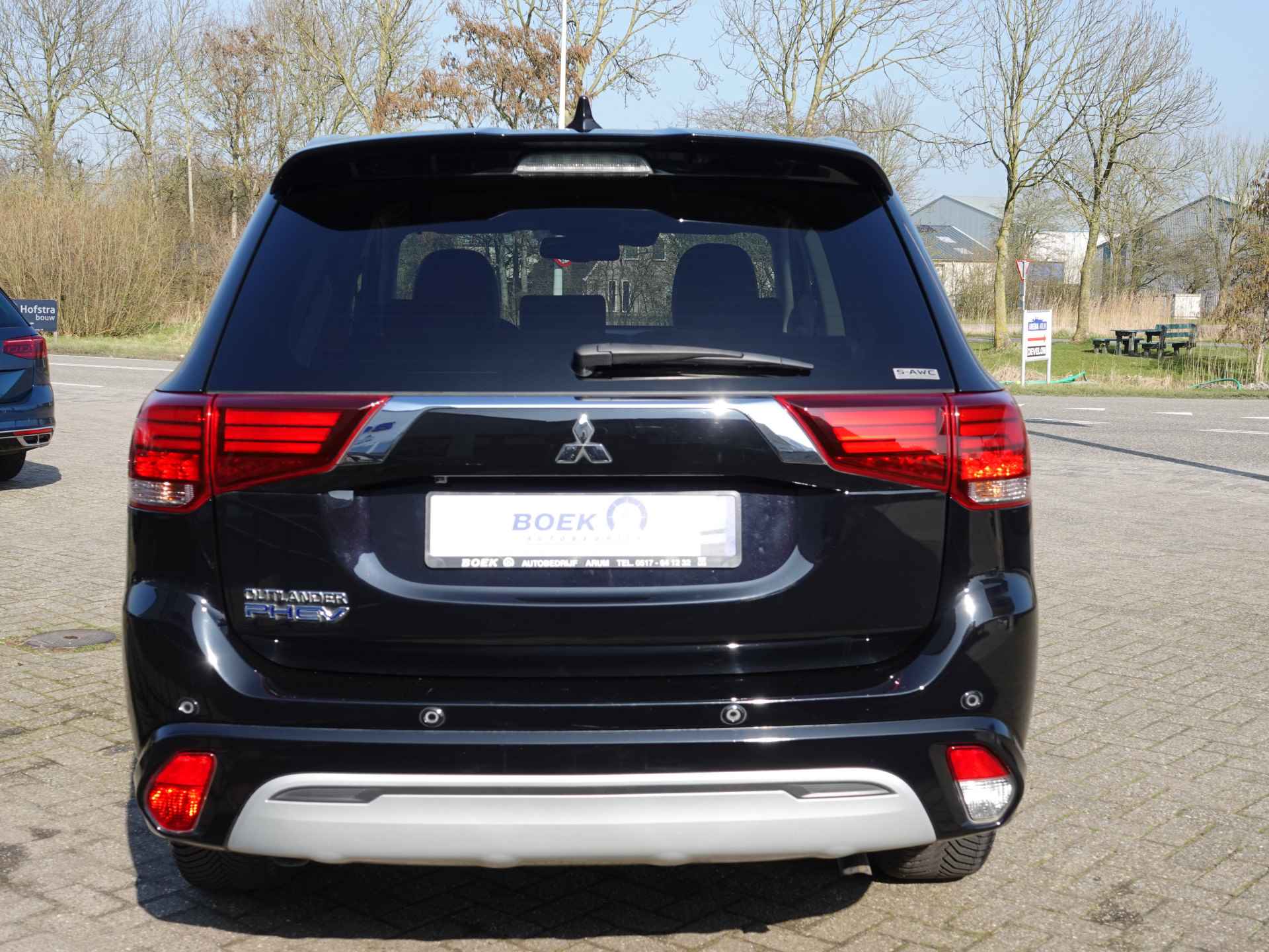 Mitsubishi Outlander 2.4 PHEV Intense H-LEER | NAVI | ECC | PDC + CAM | ACC - 8/32