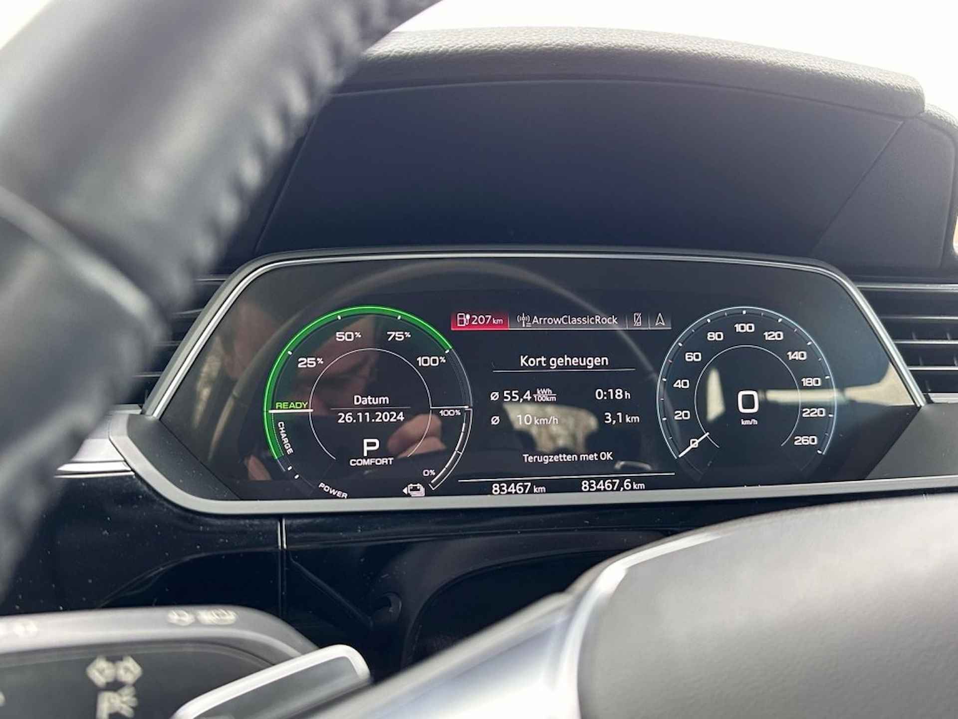 AUDI E-tron 50 quattro Lounge edition 71 kWh - 17/25