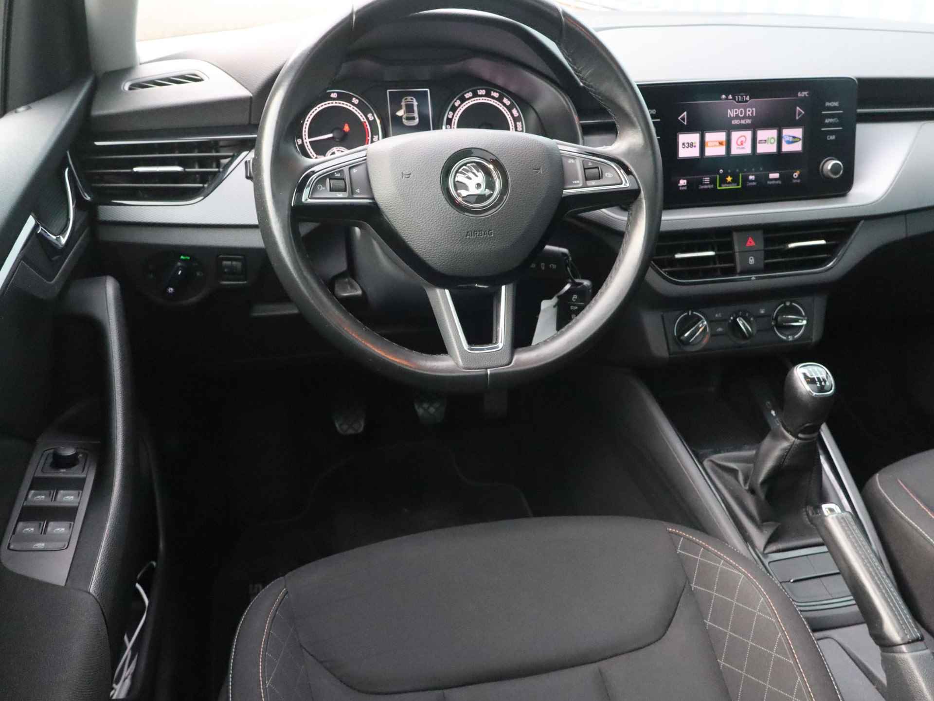 Skoda Scala 5-deurs Ambition 1.0 TSI 95pk | AIRCO | PANODAK | TREKHAAK | APPLE CARPLAY / ANDROID AUTO | - 11/55