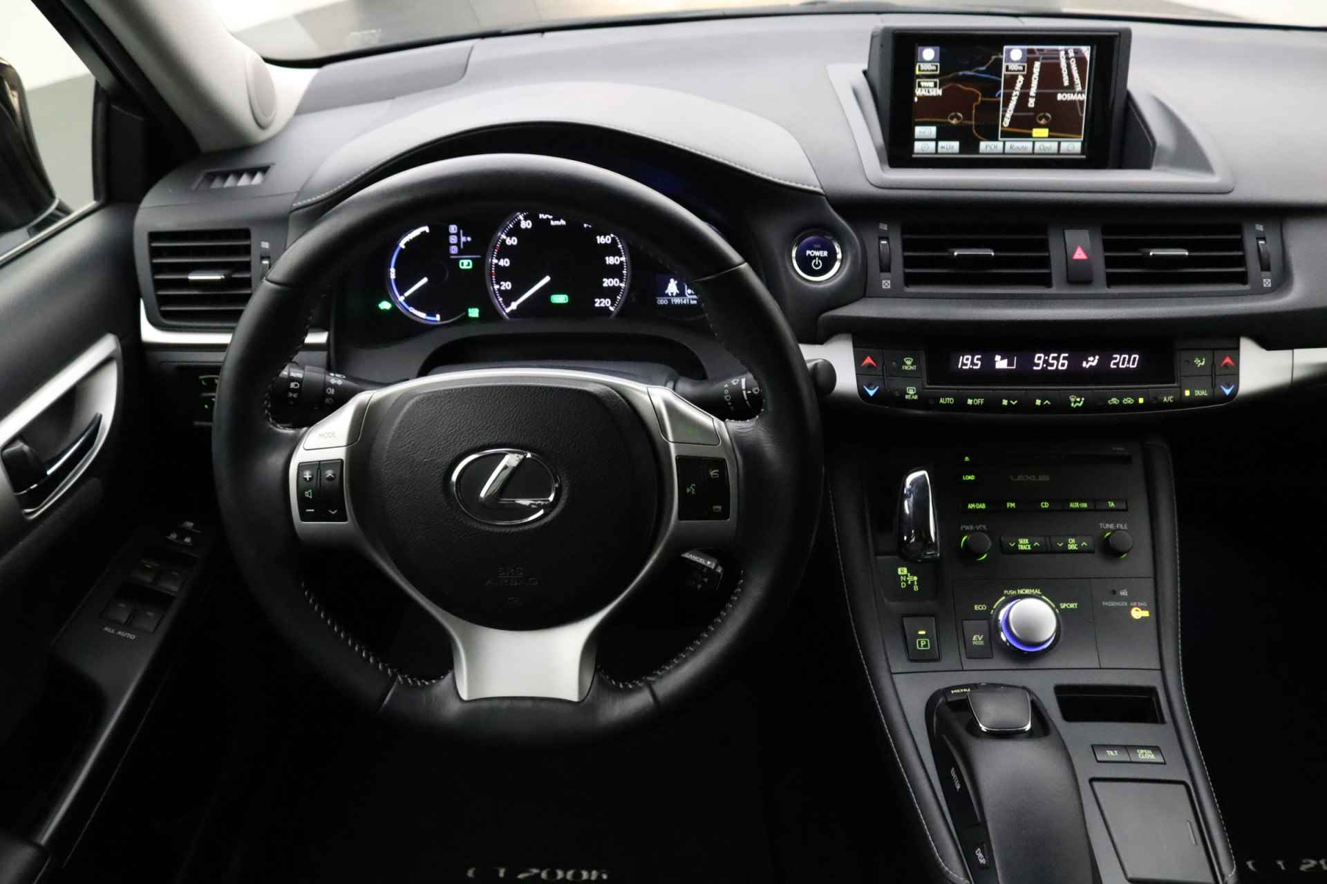 Lexus CT 200h Business Edition | Camera | Climate control | Cruise control | Navigatie - 11/31