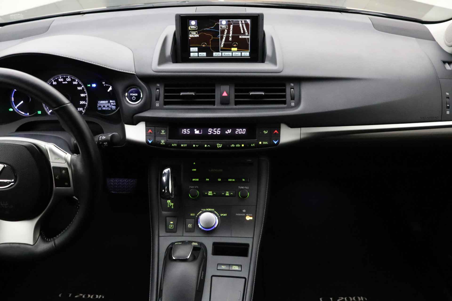 Lexus CT 200h Business Edition | Camera | Climate control | Cruise control | Navigatie - 12/31