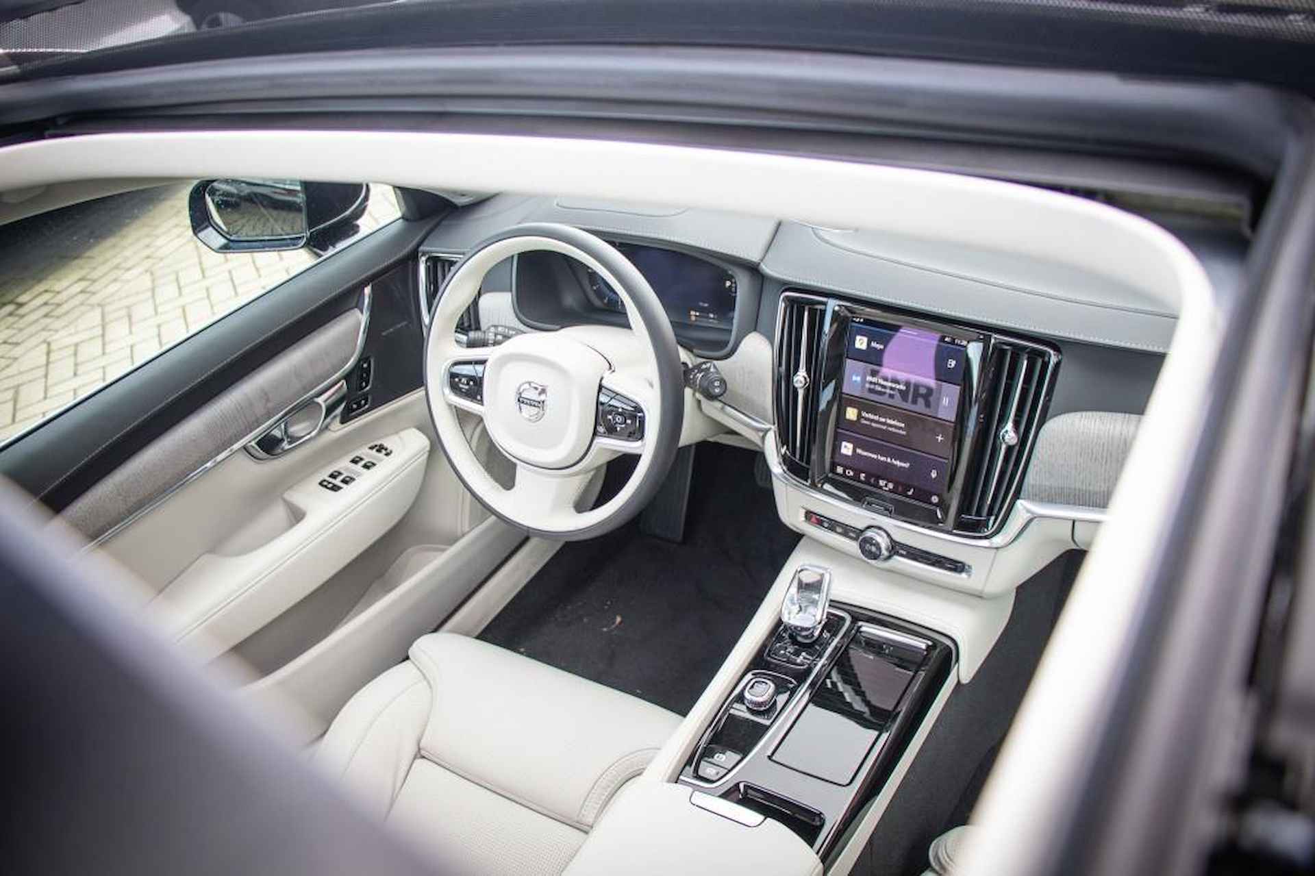 Volvo V90 Recharge T6 Plus Bright | Adaptieve Cruise Control | Schuifdak | Harman Kardon Audio | Stoel ventilatie | Getint glas - 6/26