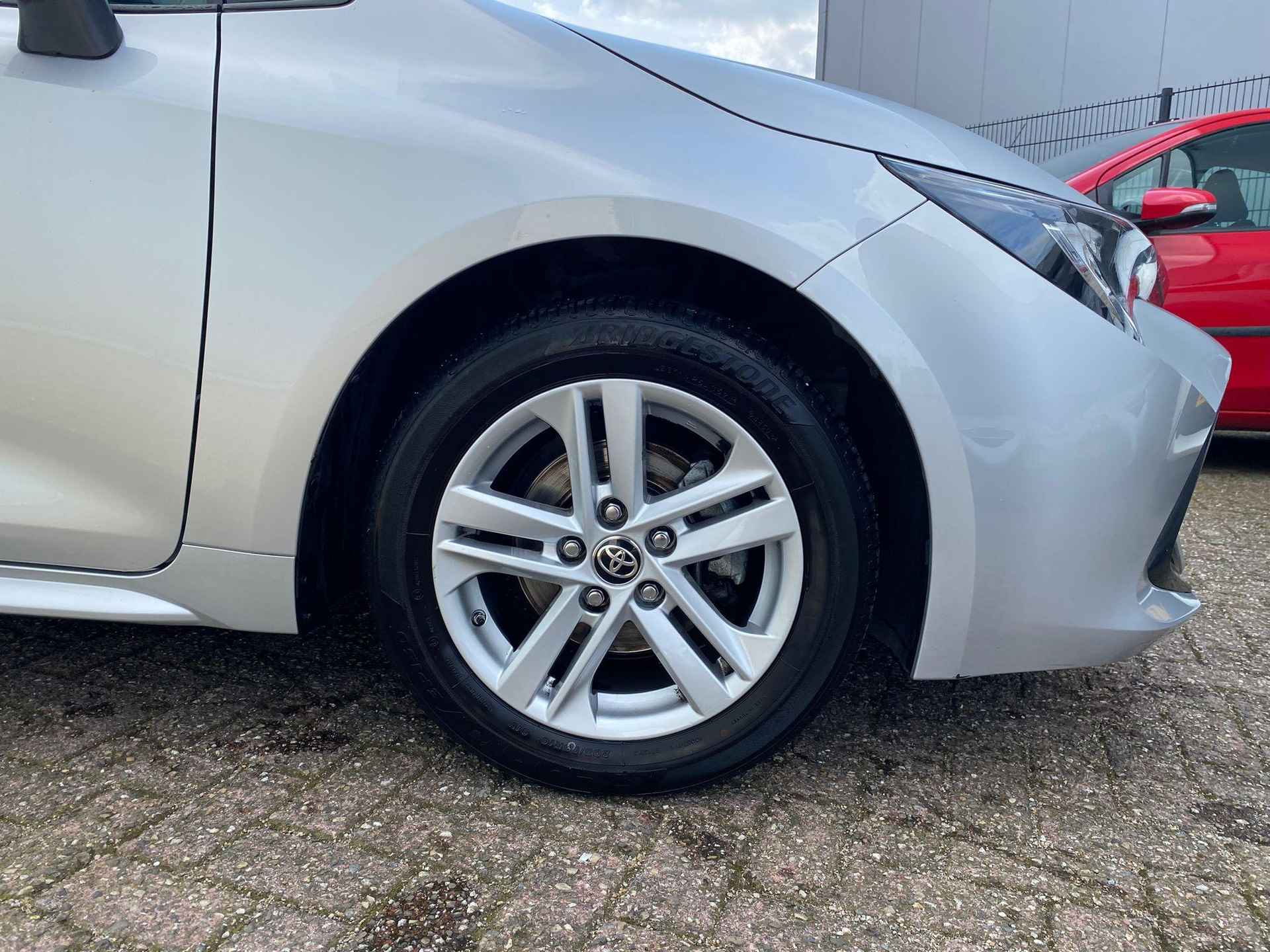 Toyota Corolla Touring Sports 1.2 Turbo Active | 1.300KG Trekgewicht | Trekhaak | Navigatie | Scherp Private Lease voorstel mogelijk | - 3/17