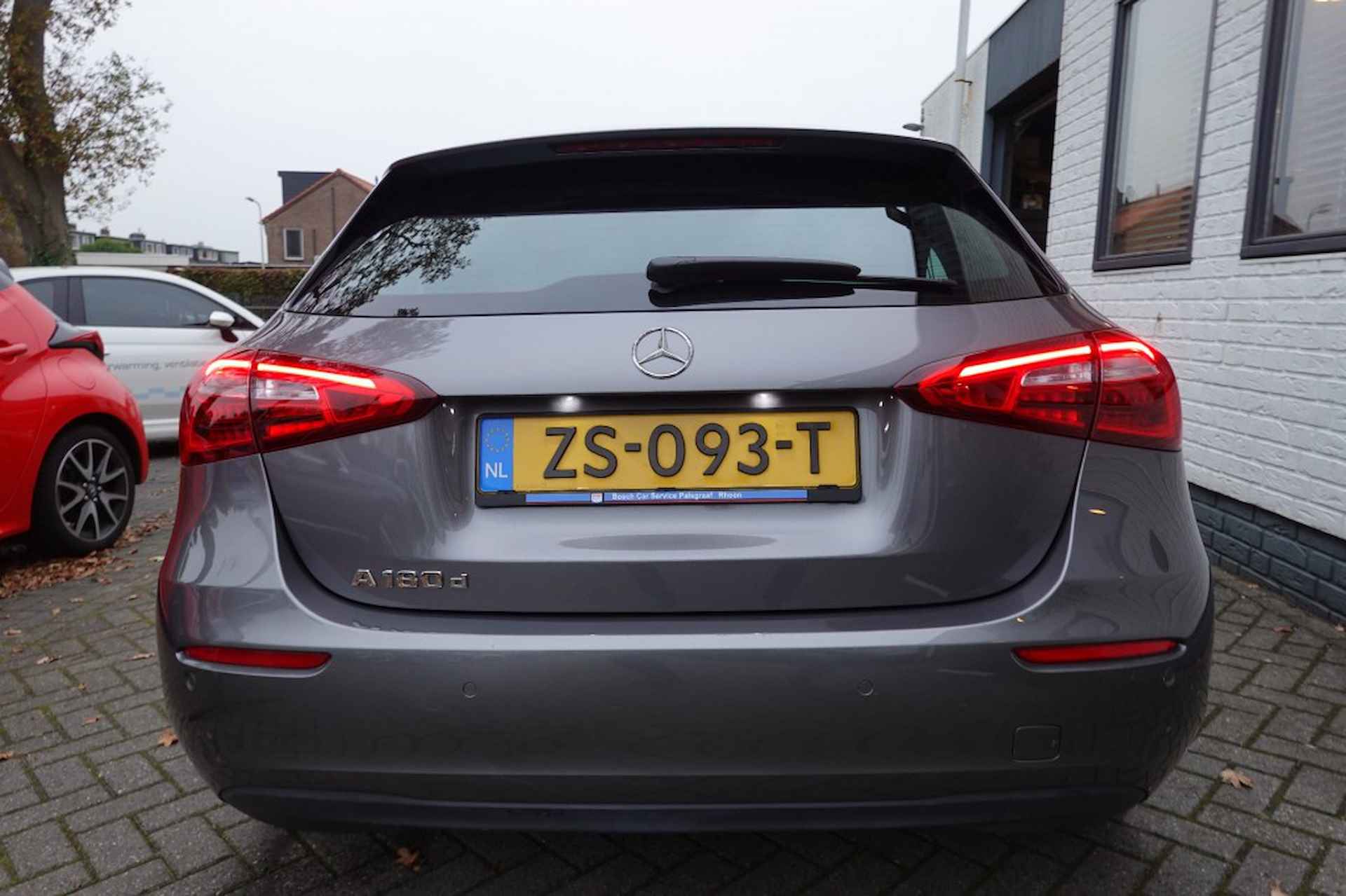 MERCEDES-BENZ A-klasse 180 D ADVANTAGE - 20/24