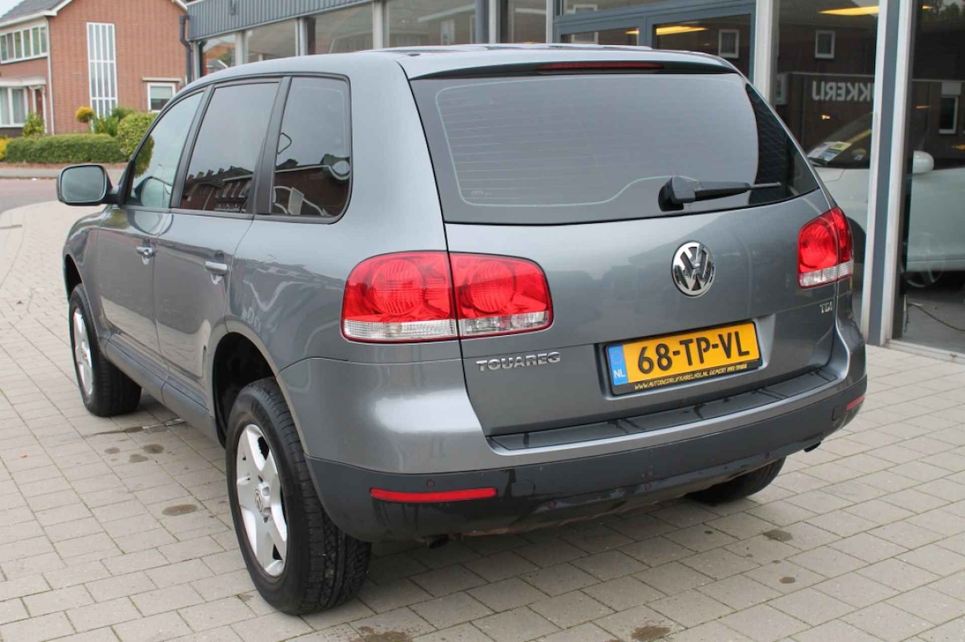 VOLKSWAGEN Touareg 2.5 TDI/historie+Nap aanwezig - 3/17