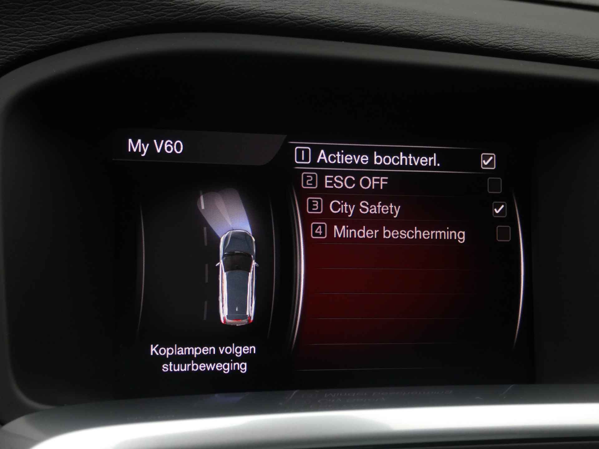 Volvo V60 2.0 D4 R-Design | Schuif-/kanteldak | Trekhaak | Org. NL - 48/61