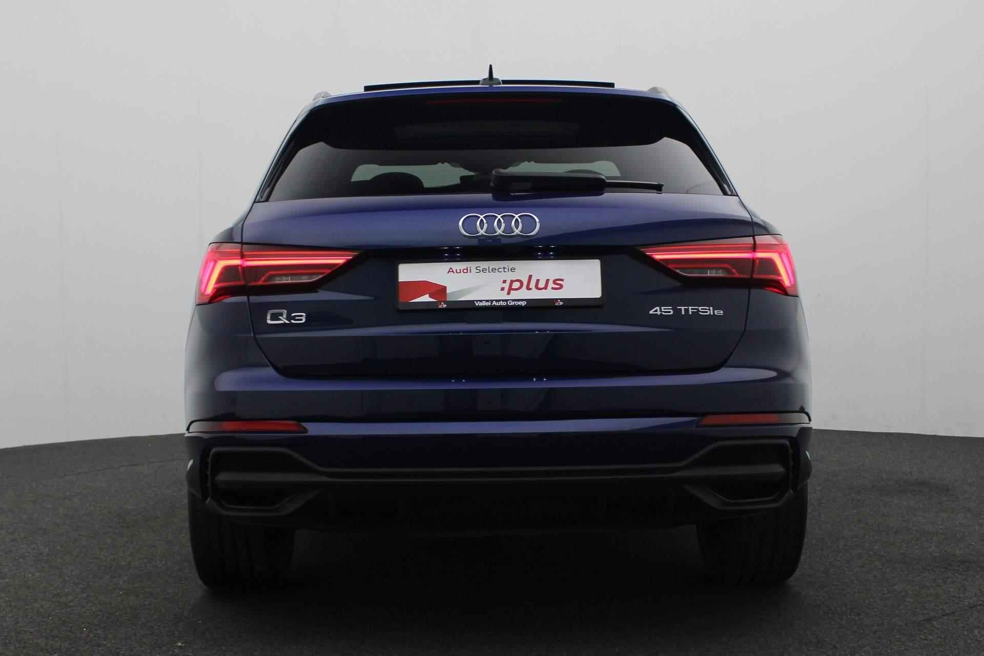 Audi Q3 45 TFSI e 245PK S-tronic S edition / S-Line | Pano | Leder/alcantara | Stoelverwarming | Camera | Navi | ACC | Keyless - 16/43