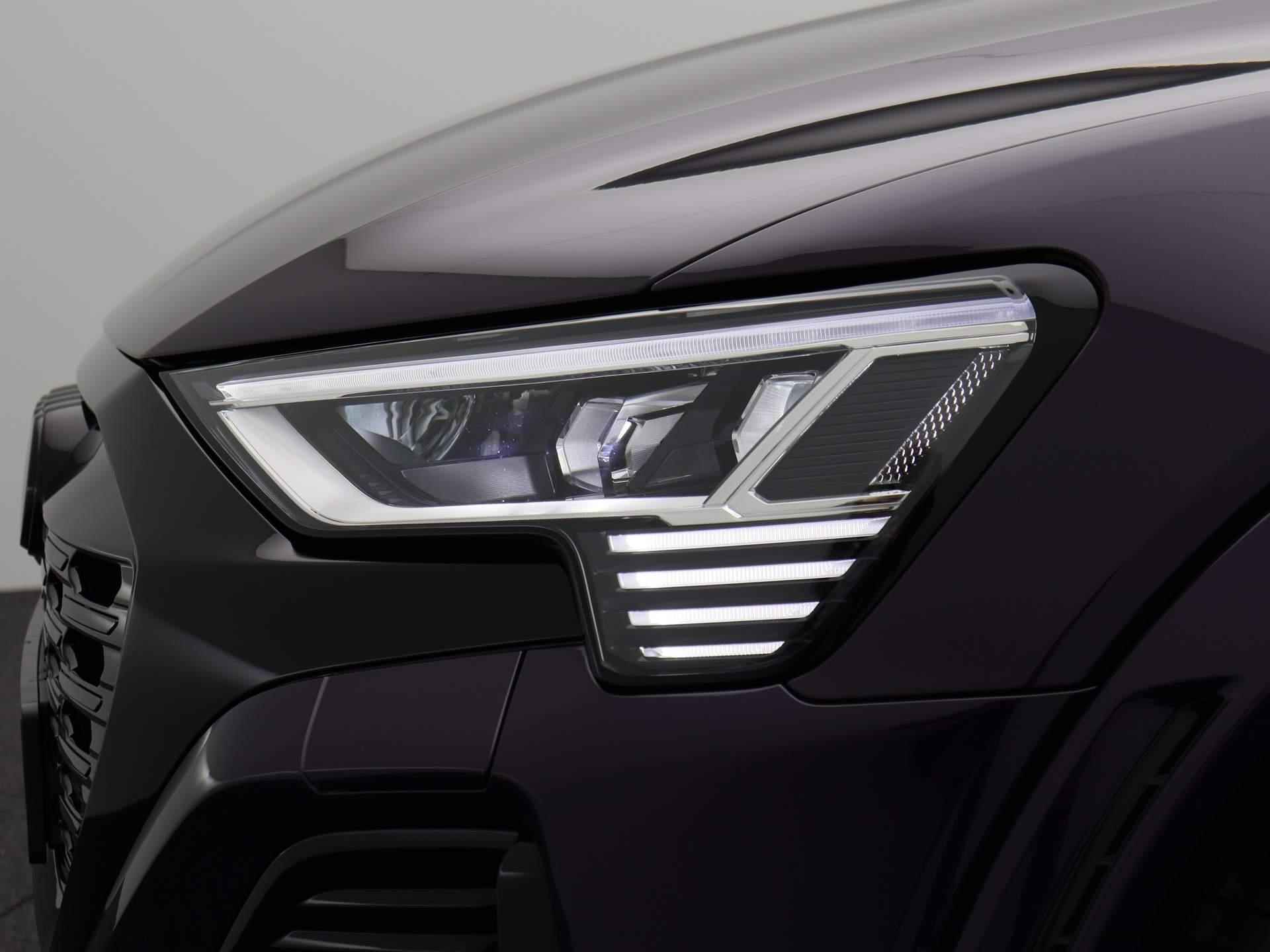 Audi Q8 e-tron S quattro SQ8 115 kWh Navigatie | Camera | Leder | Stoelverwarming | Panorama dak | Cruise Controle | - 17/69