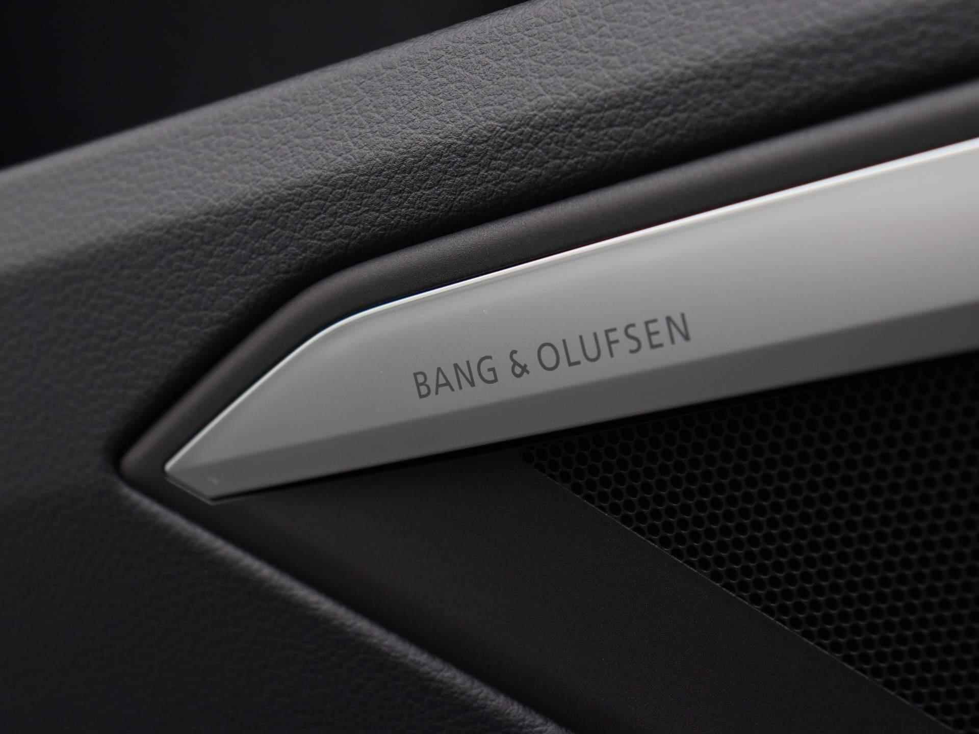 Audi Q8 e-tron S quattro SQ8 115 kWh Navigatie | Camera | Leder | Stoelverwarming | Panorama dak | Cruise Controle | - 38/69