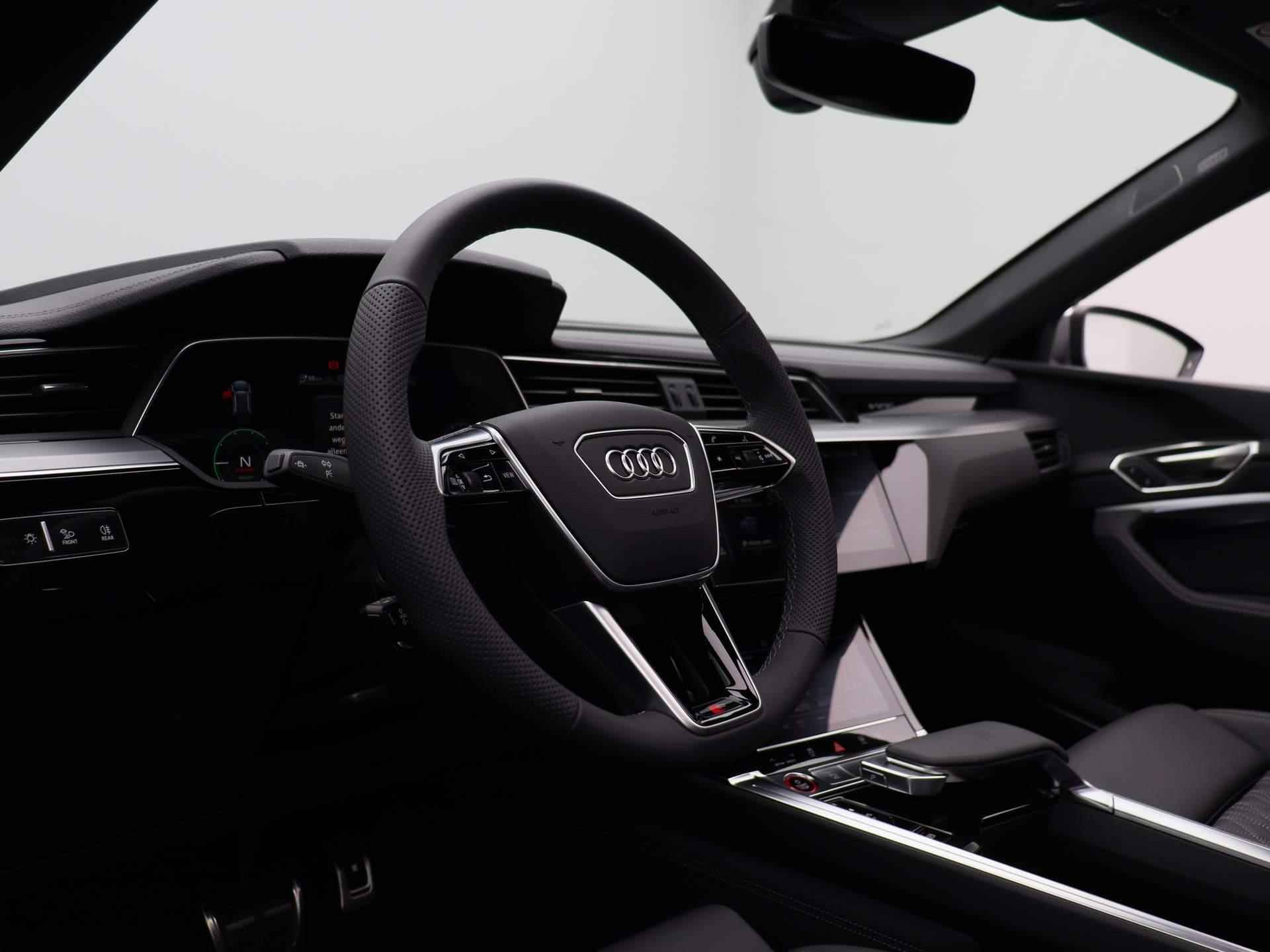 Audi Q8 e-tron S quattro SQ8 115 kWh Navigatie | Camera | Leder | Stoelverwarming | Panorama dak | Cruise Controle | - 42/69