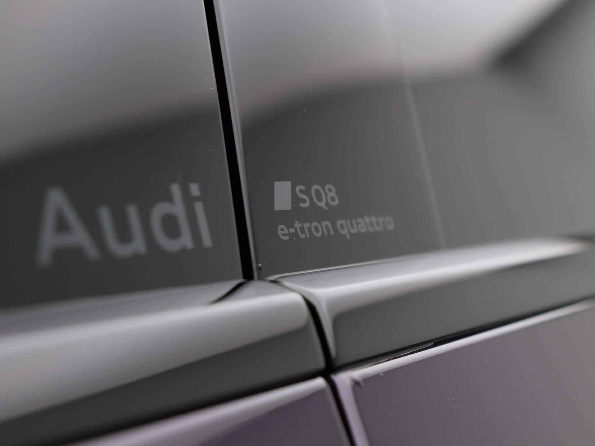 Audi Q8 e-tron S quattro SQ8 115 kWh Navigatie | Camera | Leder | Stoelverwarming | Panorama dak | Cruise Controle | - 44/69