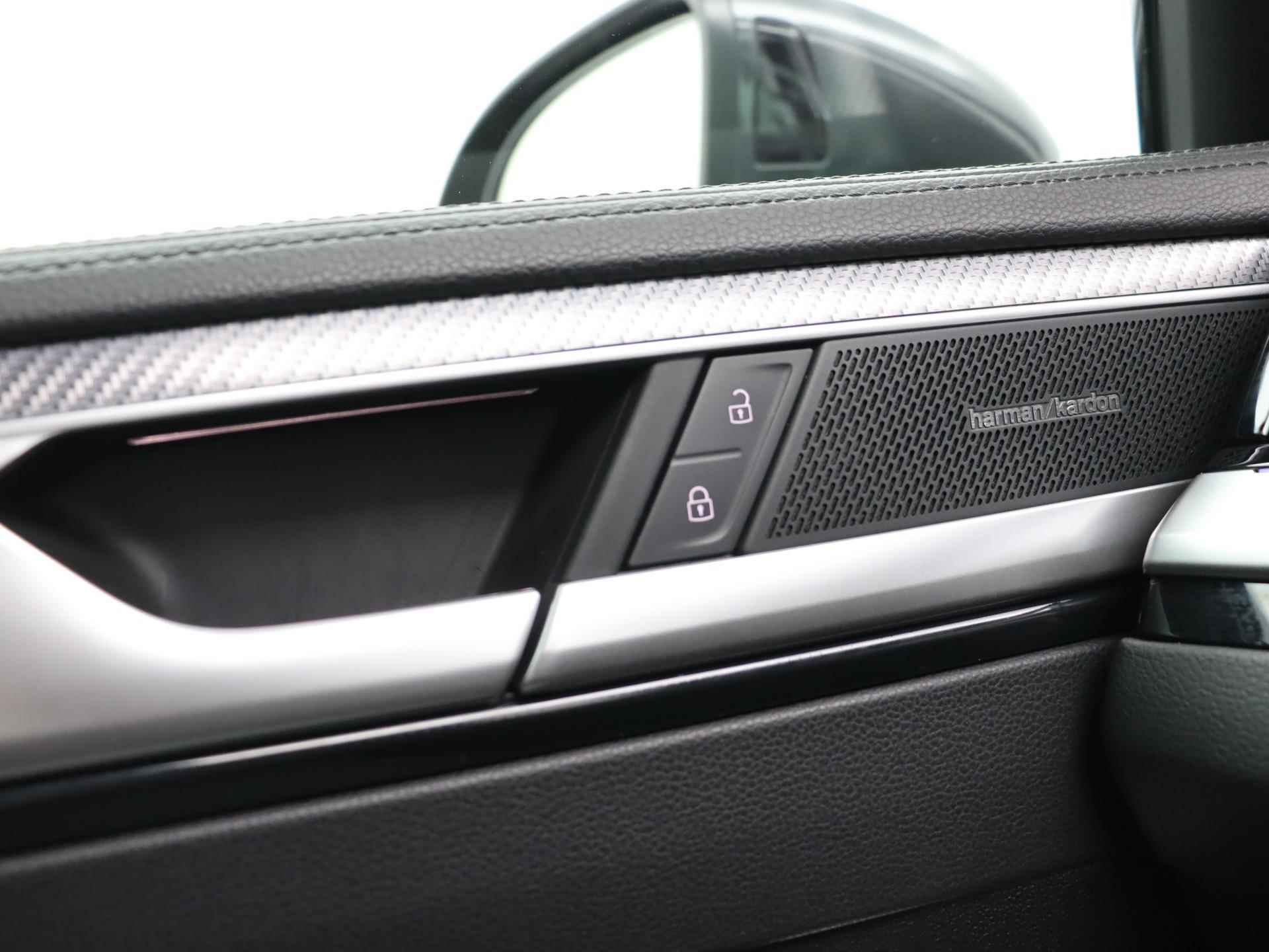 Volkswagen Arteon 2.0 TSI R-Line Business+ | Nieuwprijs € 63.254,- | Harman Kardon Sound | Panoramadak | 20'' Velgen | Sfeerverlichting | - 10/34