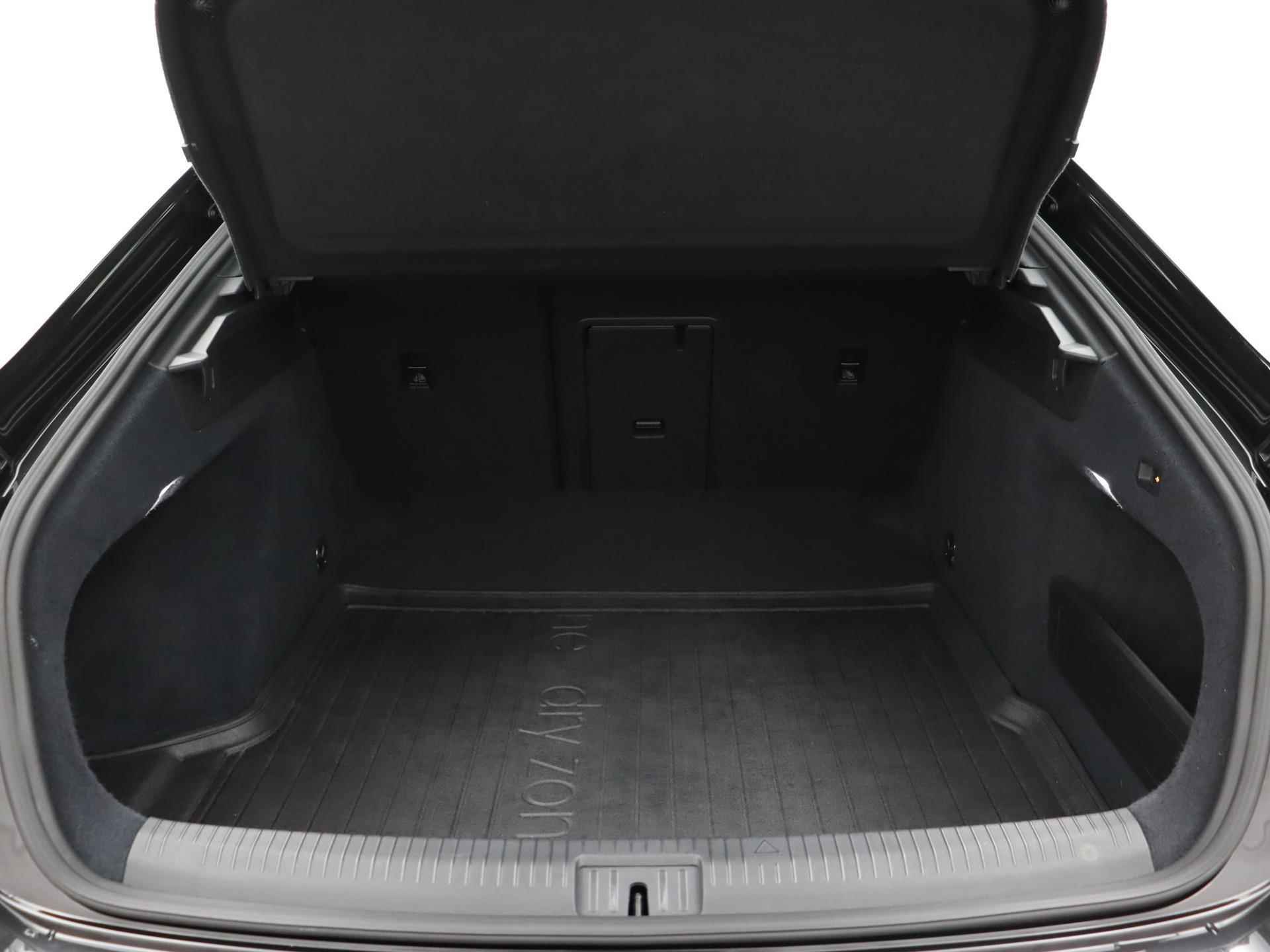 Volkswagen Arteon 2.0 TSI R-Line Business+ | Nieuwprijs € 63.254,- | Harman Kardon Sound | Panoramadak | 20'' Velgen | Sfeerverlichting | - 30/34