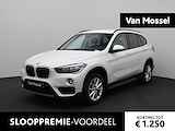 BMW X1 sDrive16d Executive | STOELVERWARMING | NAVIGATIE | AIRCO | PARKEERSENSOREN VOOR + ACHTER | PARKEERASSISTENT | BLUETOOTH TELEFOON & AUDIO | MULTIFUNCTIONEEL STUURWIEL | LICHTMETALEN VELGEN |