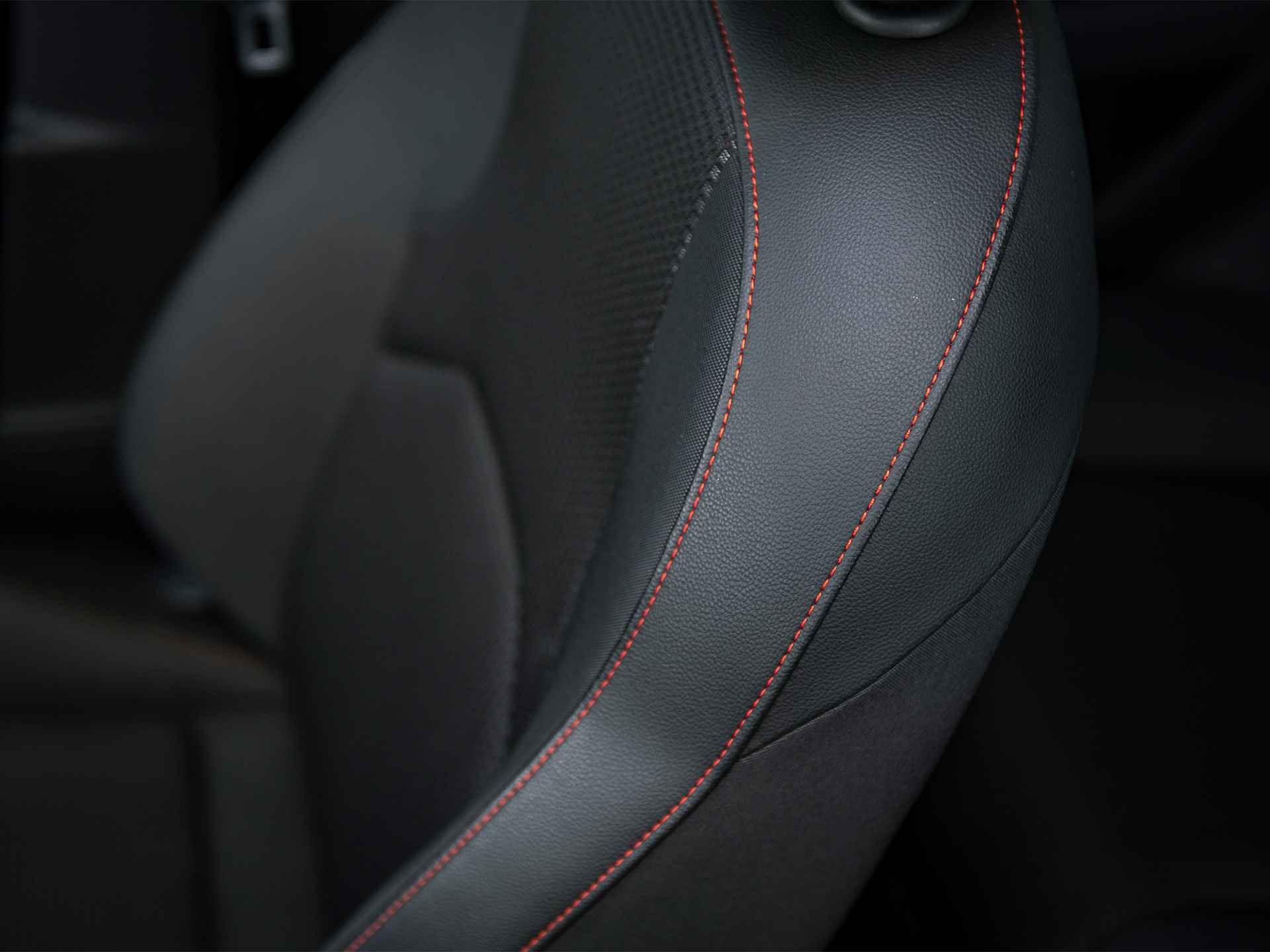 SEAT León ST 1.0 TSI FR Ultimate Edition | ACC | Pano | Navi & Apple Carplay/Android Auto | Beats Audio | Virtual Cockpit | Trekhaak | Keyless | Achteruitrijcamera | Spiegels el. inklapbaar | Stoelverwarming - 58/59