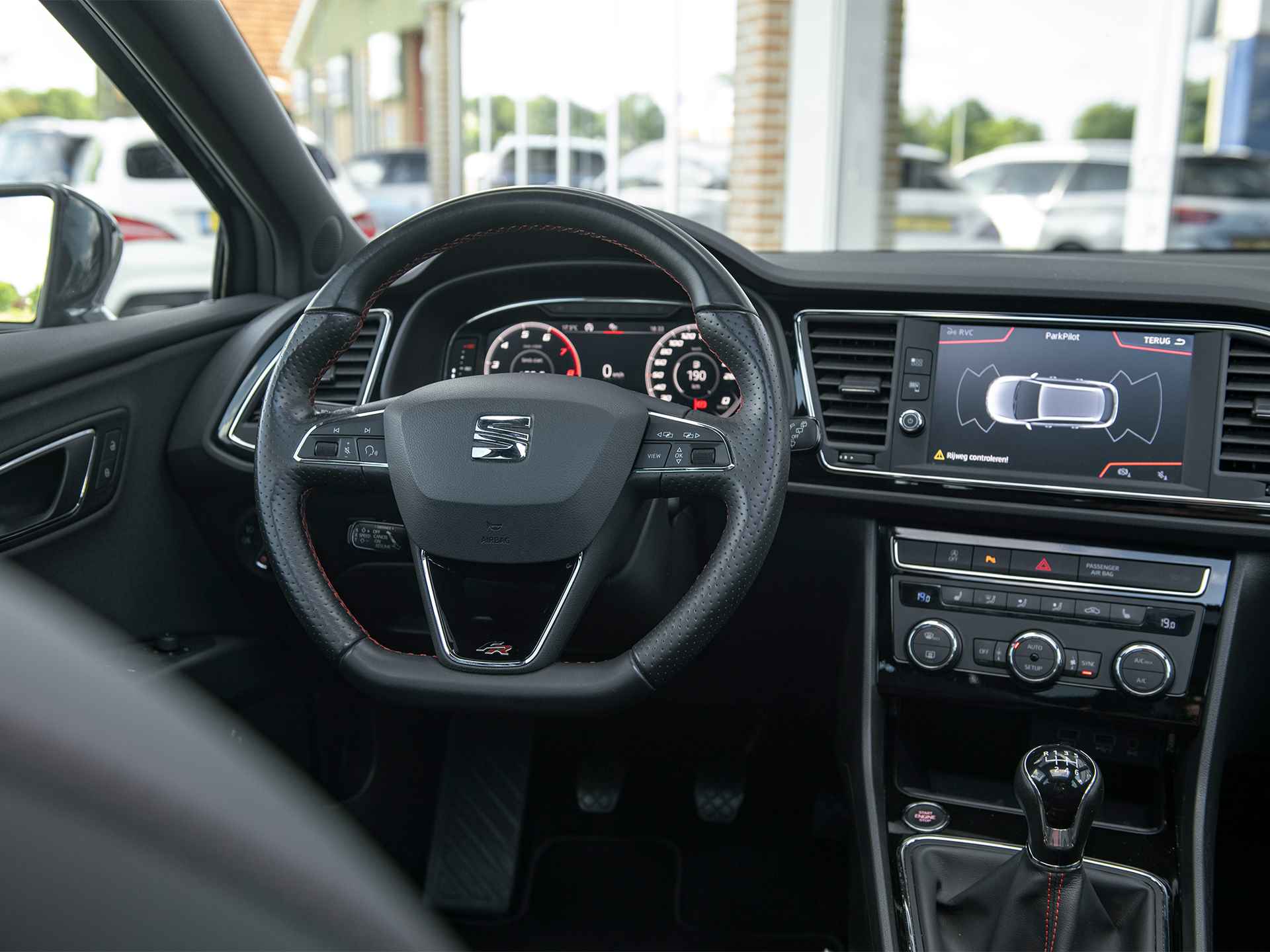 SEAT León ST 1.0 TSI FR Ultimate Edition | ACC | Pano | Navi & Apple Carplay/Android Auto | Beats Audio | Virtual Cockpit | Trekhaak | Keyless | Achteruitrijcamera | Spiegels el. inklapbaar | Stoelverwarming - 9/59
