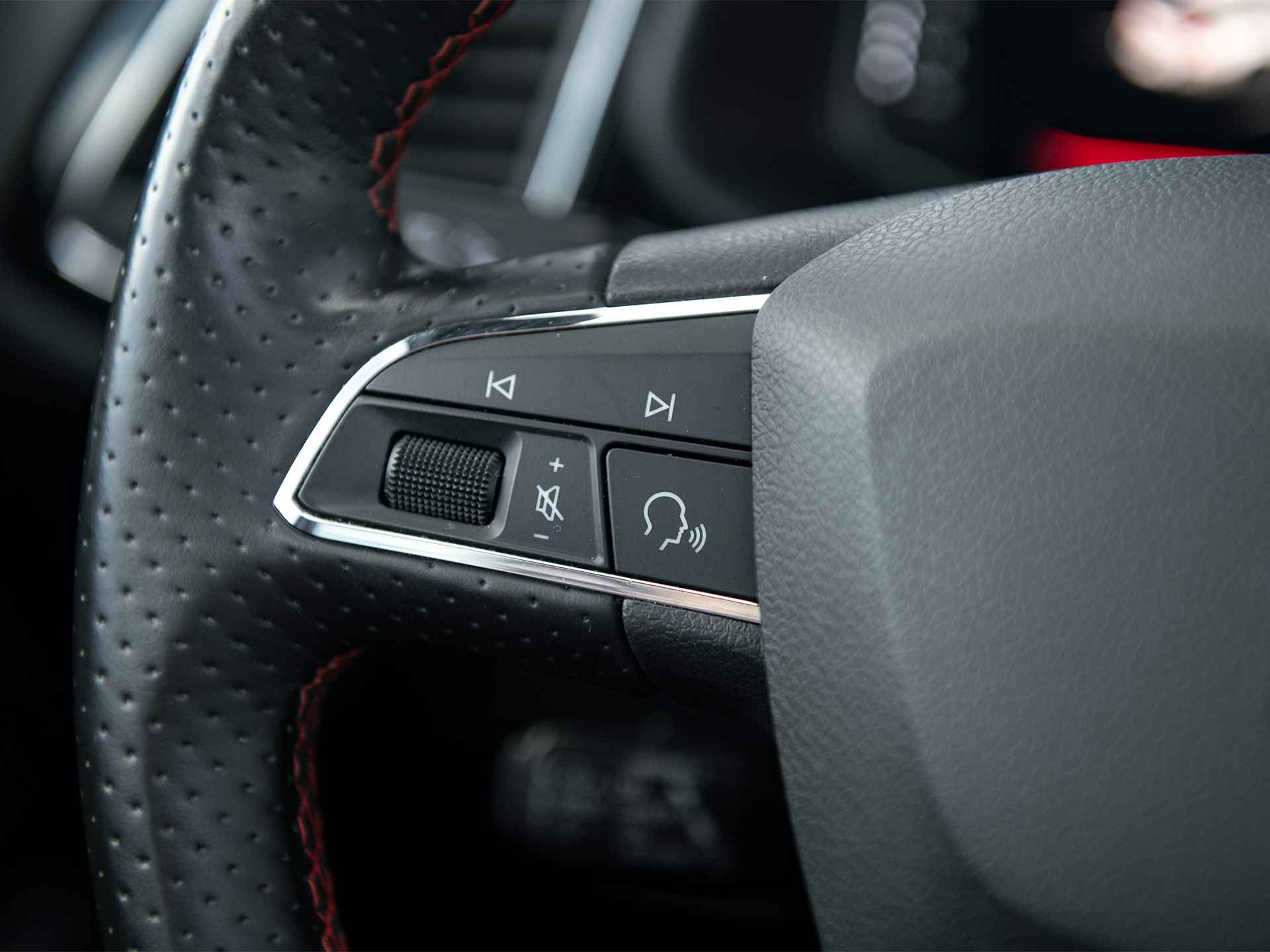 SEAT León ST 1.0 TSI FR Ultimate Edition | ACC | Pano | Navi & Apple Carplay/Android Auto | Beats Audio | Virtual Cockpit | Trekhaak | Keyless | Achteruitrijcamera | Spiegels el. inklapbaar | Stoelverwarming - 10/59