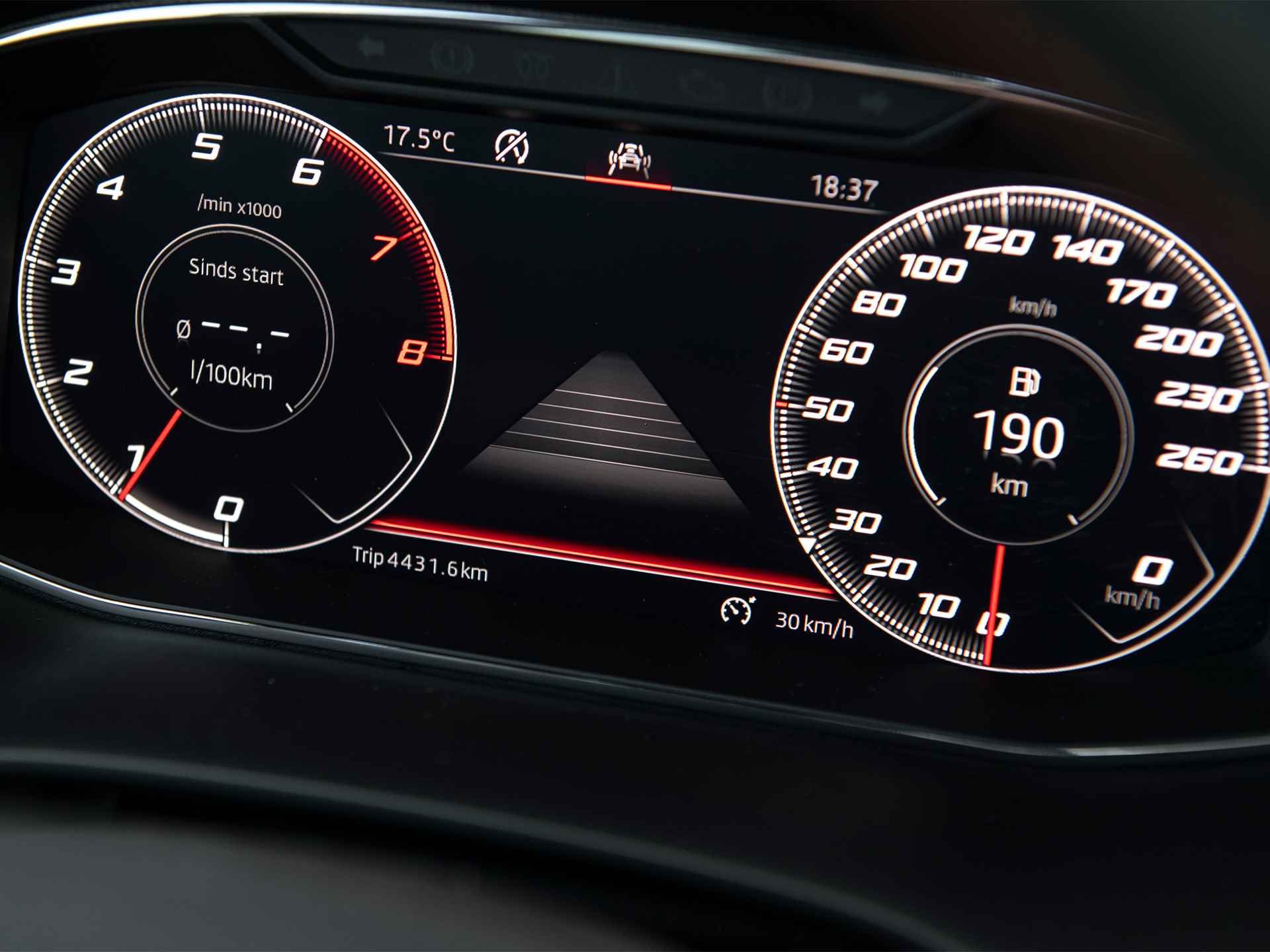 SEAT León ST 1.0 TSI FR Ultimate Edition | ACC | Pano | Navi & Apple Carplay/Android Auto | Beats Audio | Virtual Cockpit | Trekhaak | Keyless | Achteruitrijcamera | Spiegels el. inklapbaar | Stoelverwarming - 12/59