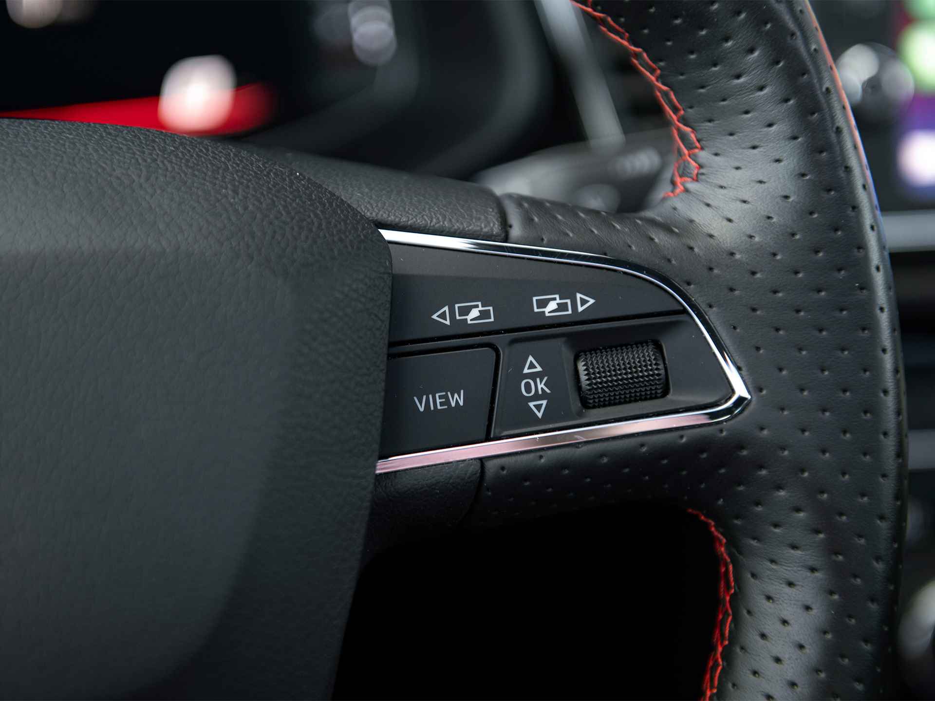 SEAT León ST 1.0 TSI FR Ultimate Edition | ACC | Pano | Navi & Apple Carplay/Android Auto | Beats Audio | Virtual Cockpit | Trekhaak | Keyless | Achteruitrijcamera | Spiegels el. inklapbaar | Stoelverwarming - 14/59