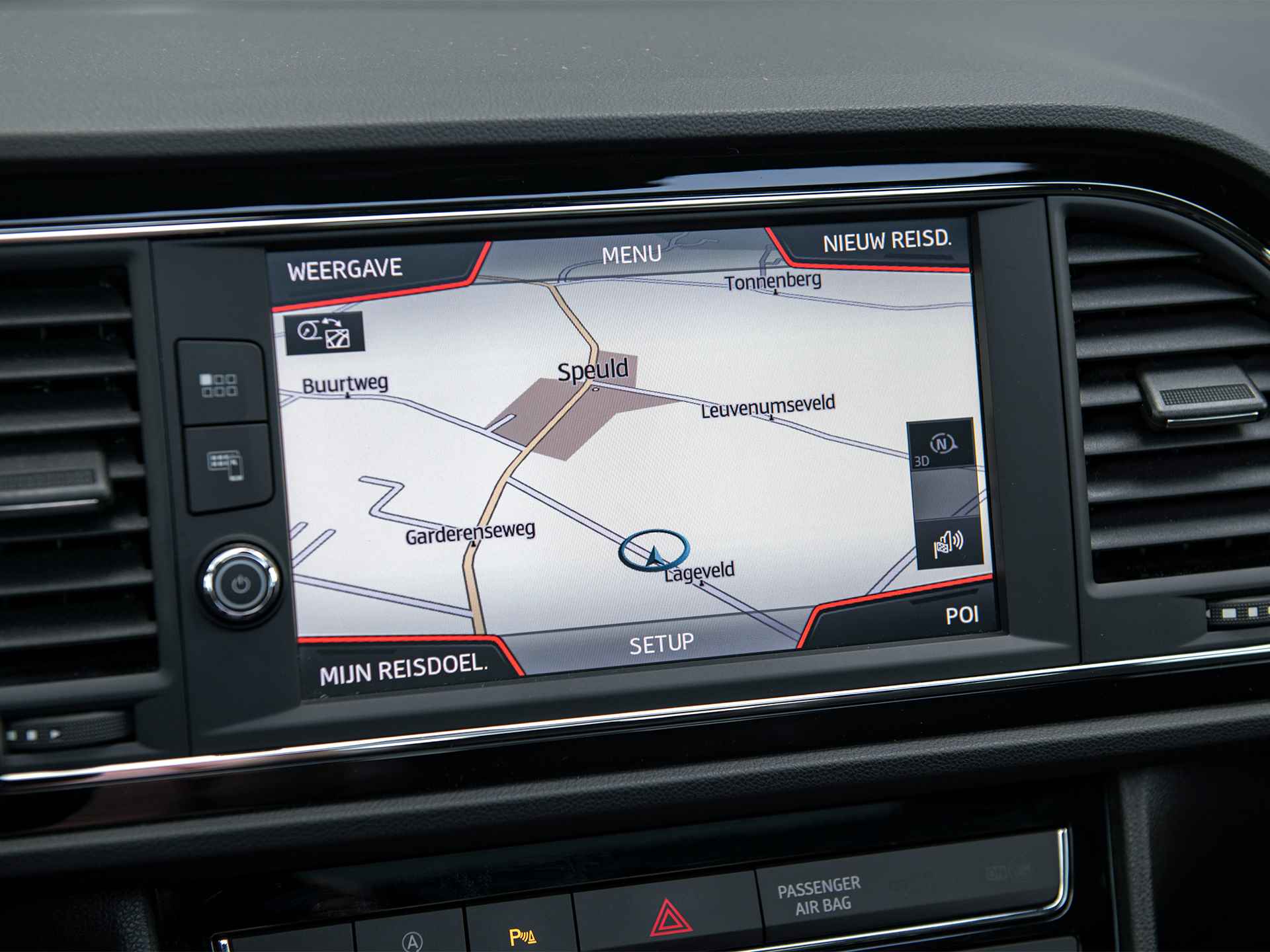 SEAT León ST 1.0 TSI FR Ultimate Edition | ACC | Pano | Navi & Apple Carplay/Android Auto | Beats Audio | Virtual Cockpit | Trekhaak | Keyless | Achteruitrijcamera | Spiegels el. inklapbaar | Stoelverwarming - 17/59