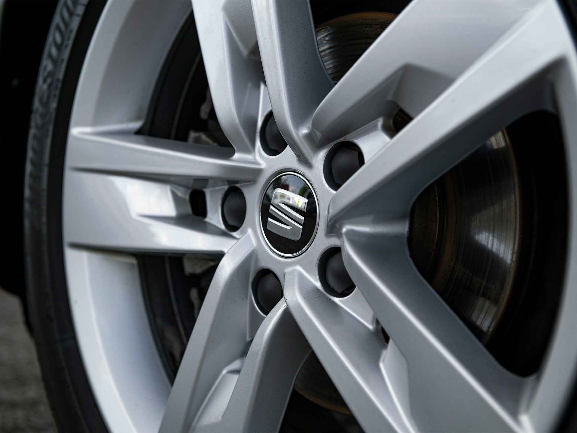 SEAT León ST 1.0 TSI FR Ultimate Edition | ACC | Pano | Navi & Apple Carplay/Android Auto | Beats Audio | Virtual Cockpit | Trekhaak | Keyless | Achteruitrijcamera | Spiegels el. inklapbaar | Stoelverwarming - 43/59
