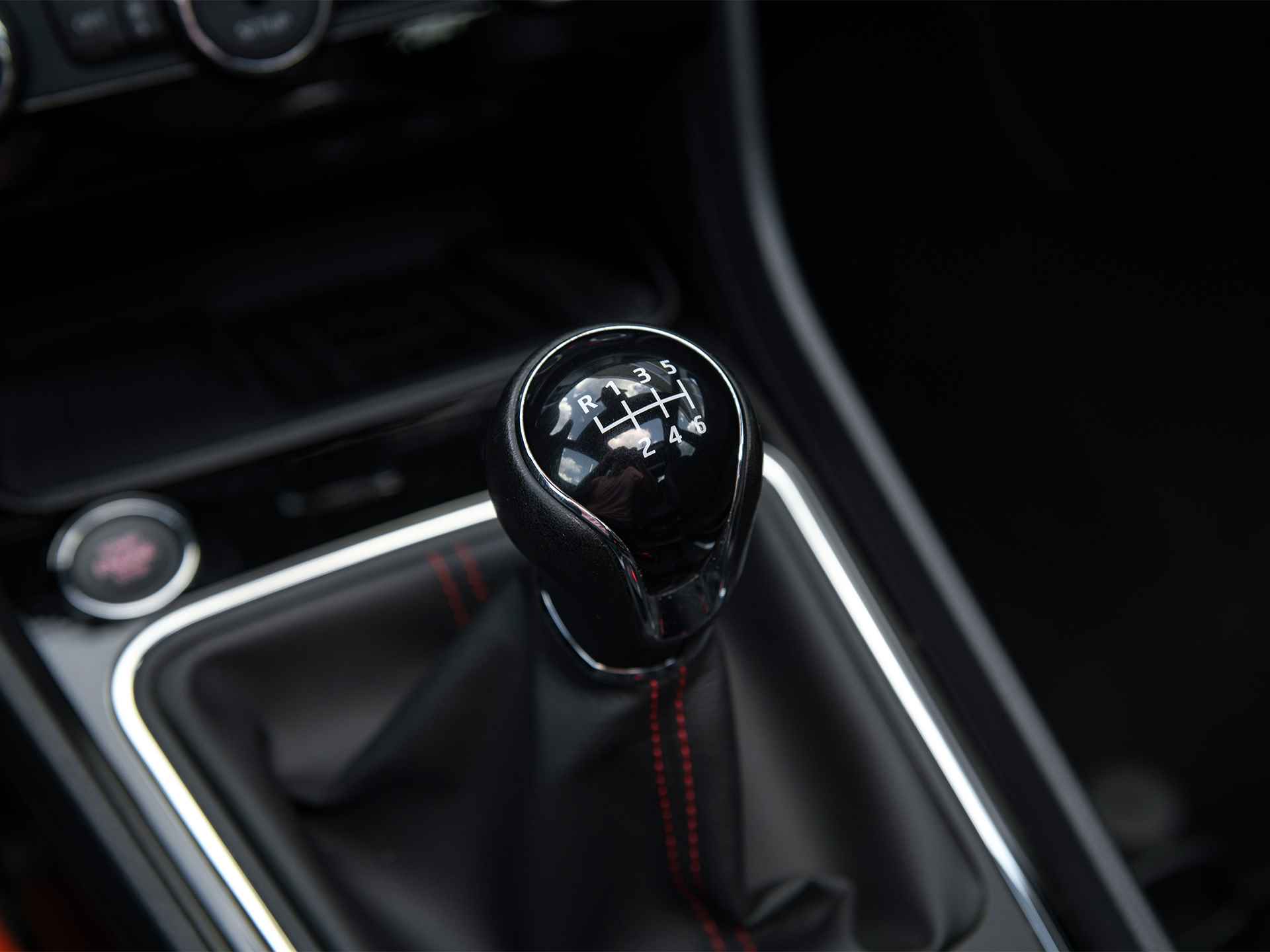 SEAT León ST 1.0 TSI FR Ultimate Edition | ACC | Pano | Navi & Apple Carplay/Android Auto | Beats Audio | Virtual Cockpit | Trekhaak | Keyless | Achteruitrijcamera | Spiegels el. inklapbaar | Stoelverwarming - 53/59