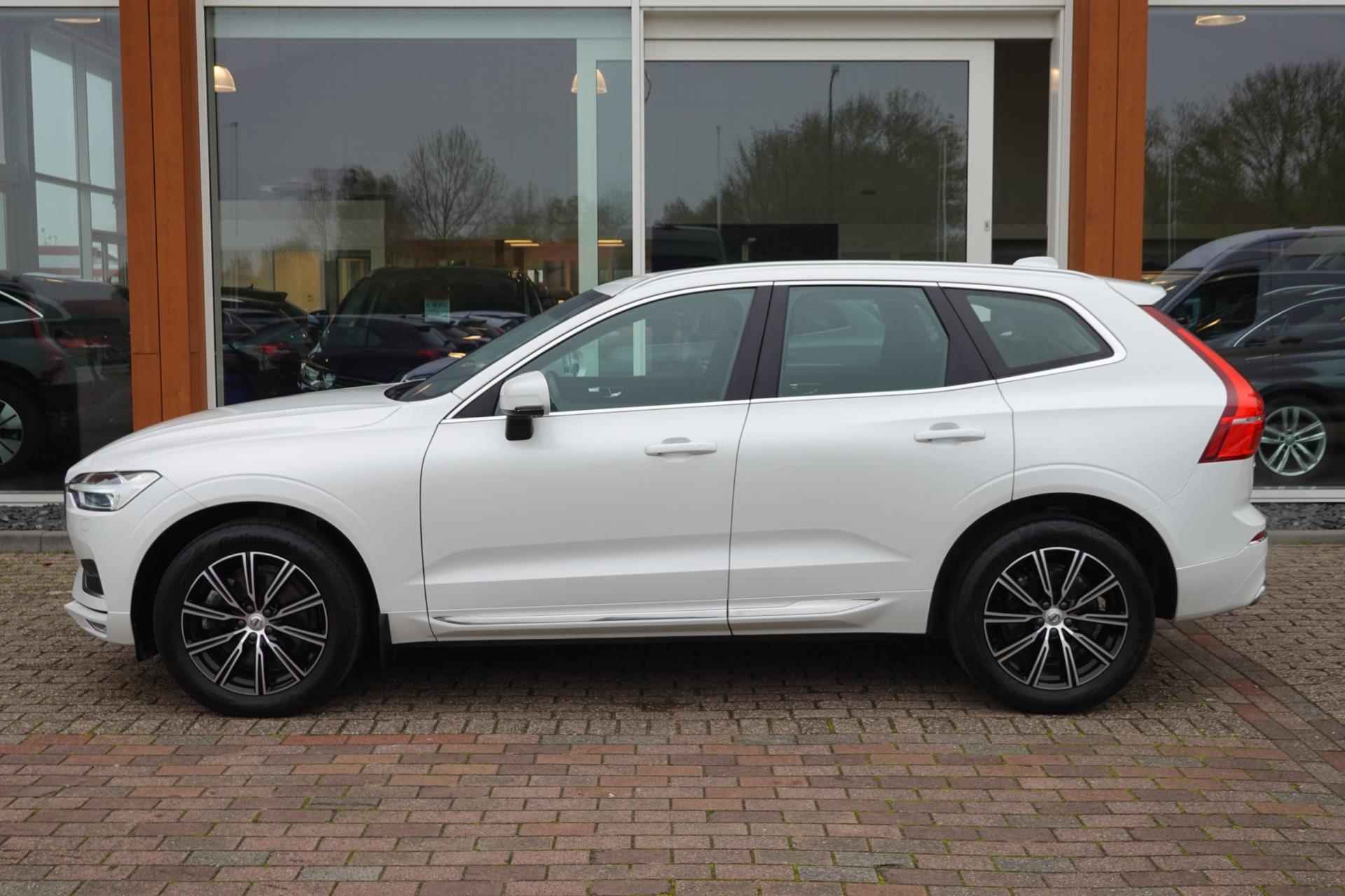 Volvo XC60 2.0 B4 Inscription - 3/44