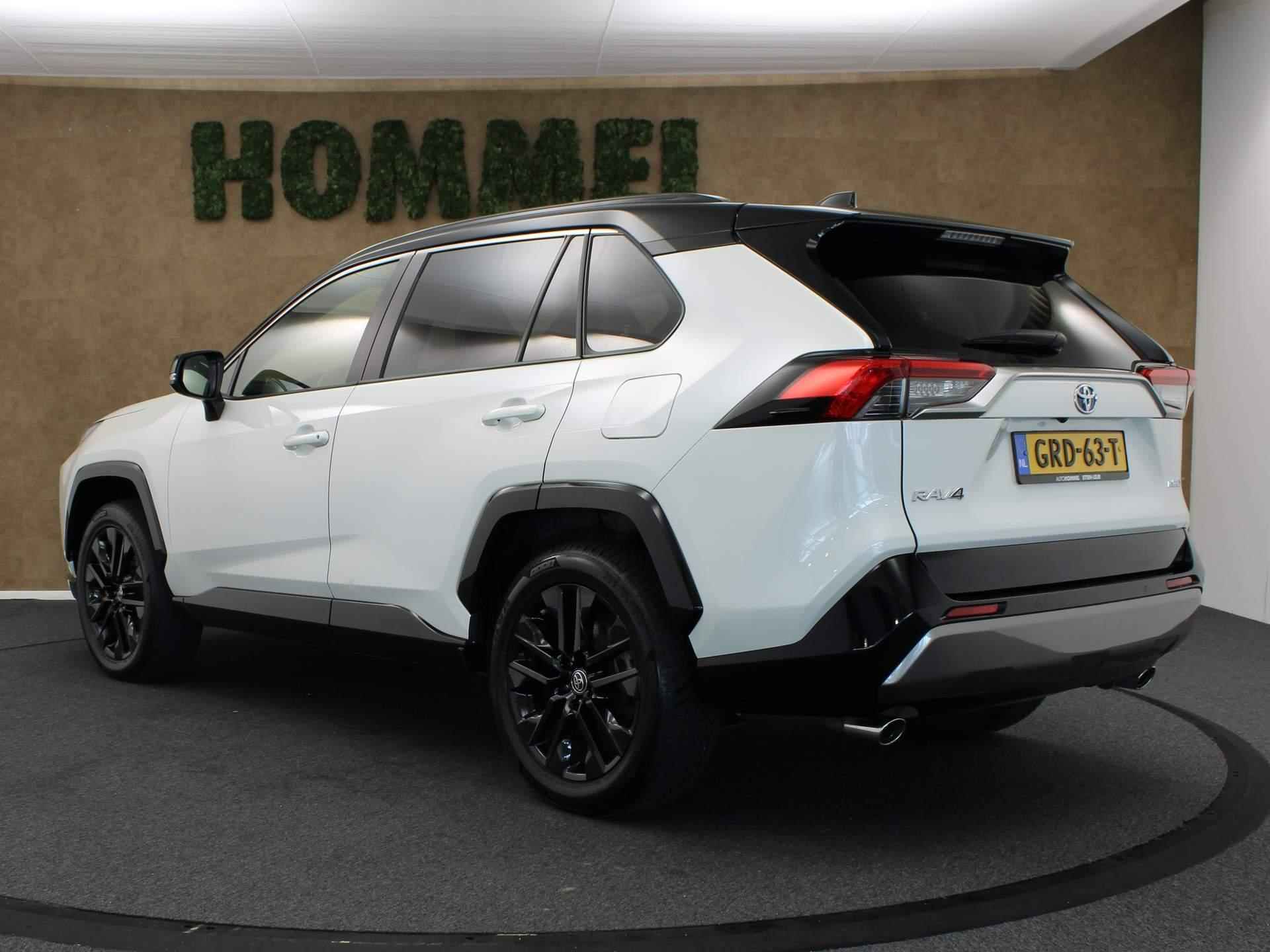 Toyota RAV4 2.5 Hybrid Style -  ELEKTRISCH BEDIENBARE ACHTERKLEP - ELEKTRISCH VERSTELBARE BESTUURDERSSTOEL - VERWARMBARE VOORRUIT/ STUUR - VOORSTOELEN VERWARMD -PARKEERSENSOREN VOOR/ ACHTER - 11/42