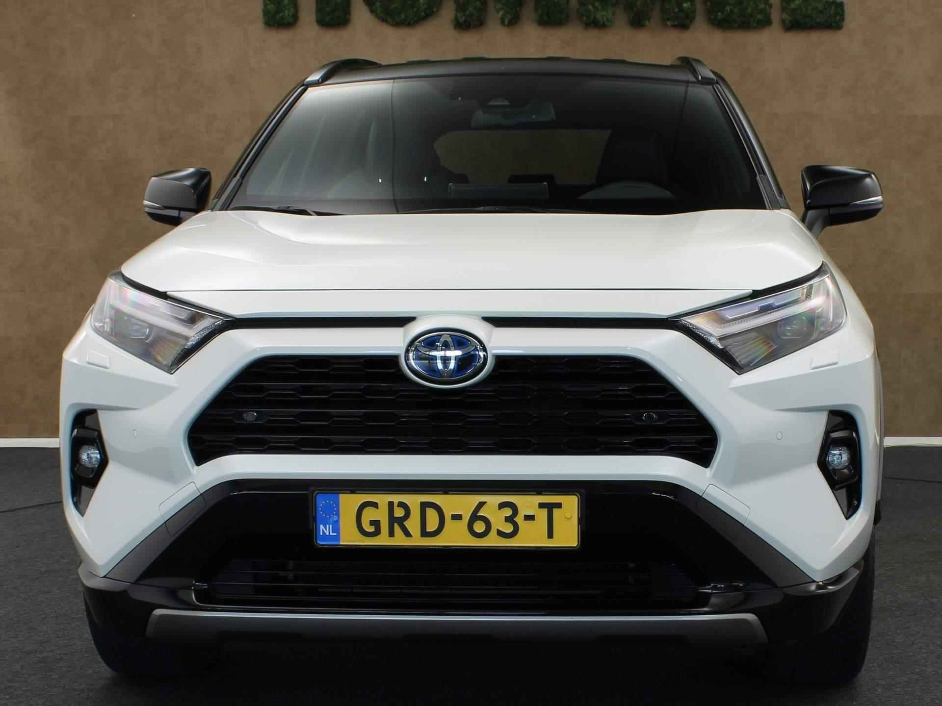 Toyota RAV4 2.5 Hybrid Style -  ELEKTRISCH BEDIENBARE ACHTERKLEP - ELEKTRISCH VERSTELBARE BESTUURDERSSTOEL - VERWARMBARE VOORRUIT/ STUUR - VOORSTOELEN VERWARMD -PARKEERSENSOREN VOOR/ ACHTER - 15/42