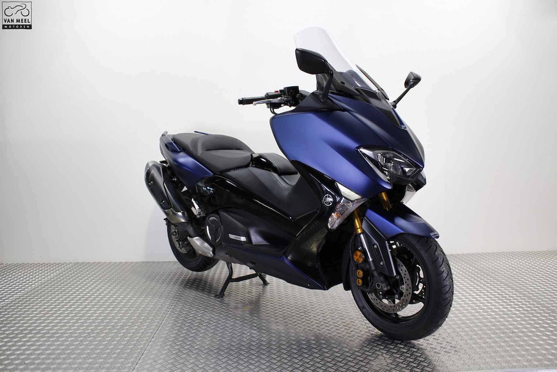 Yamaha TMAX 530 ABS DX - 2/13