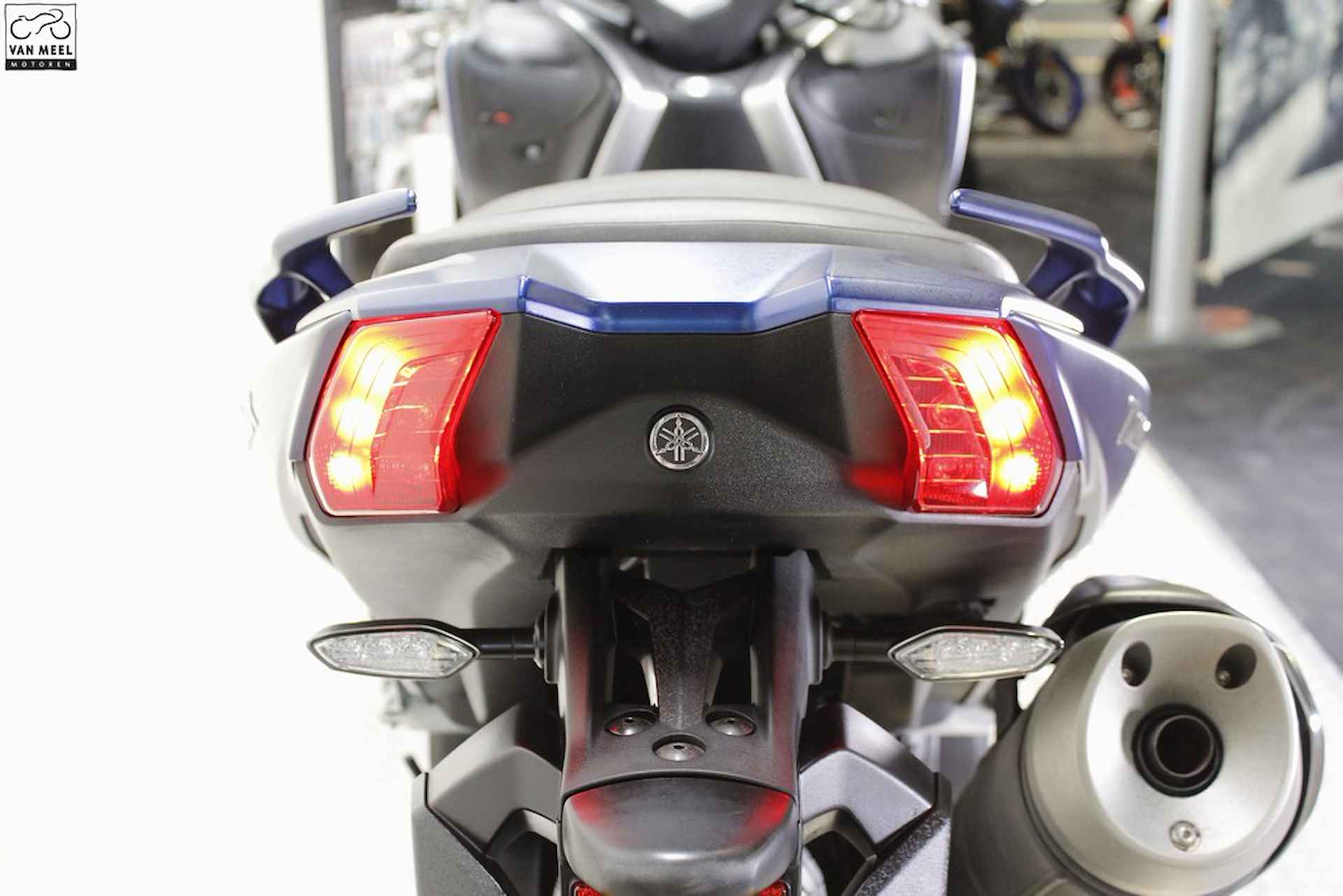 Yamaha TMAX 530 ABS DX - 8/13