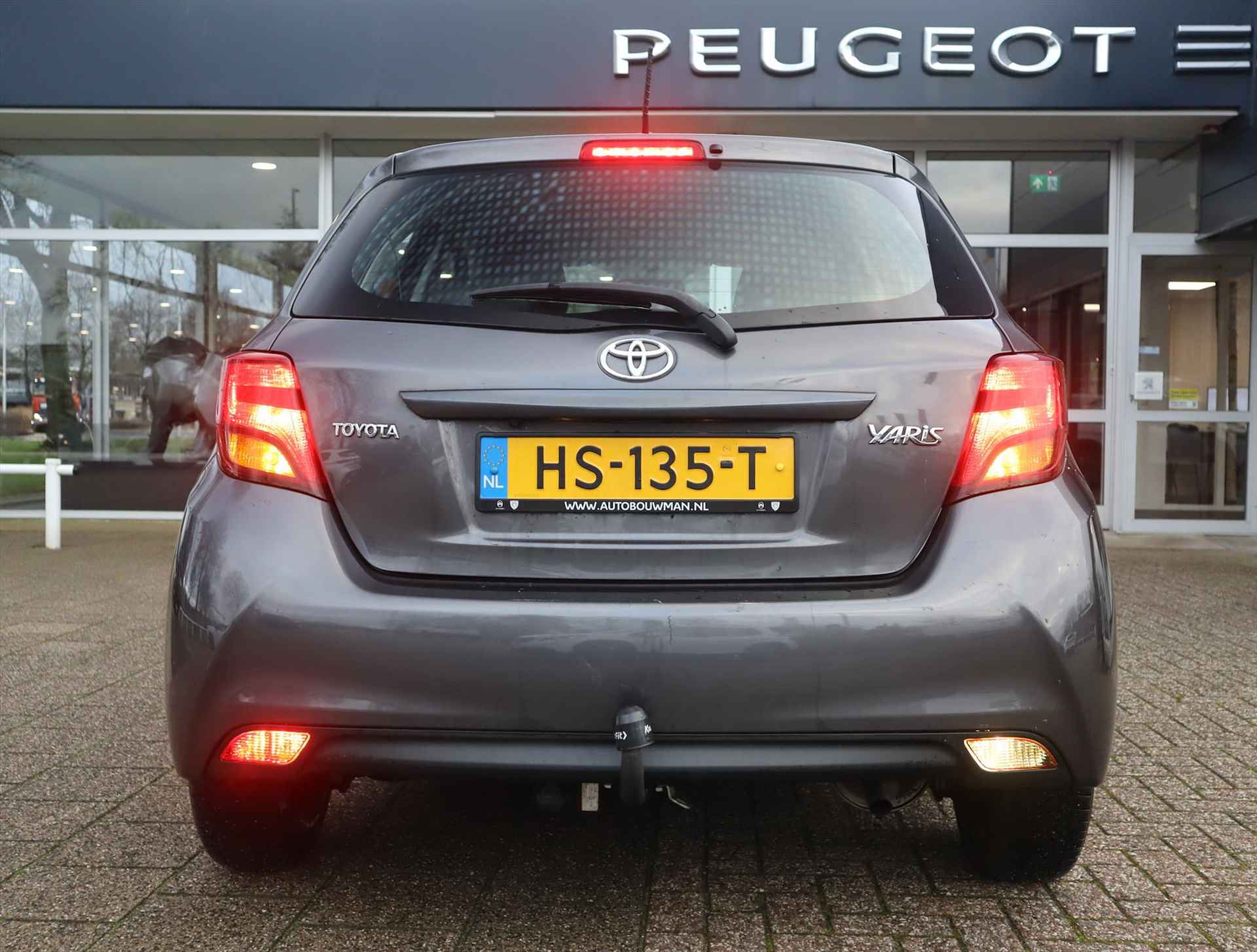 TOYOTA Yaris 1.0 12v VVT-i 69PK 5drs. Aspiration, Rijklaarprijs Navigatie Bluetooth  Camera Trekhaak - 17/56