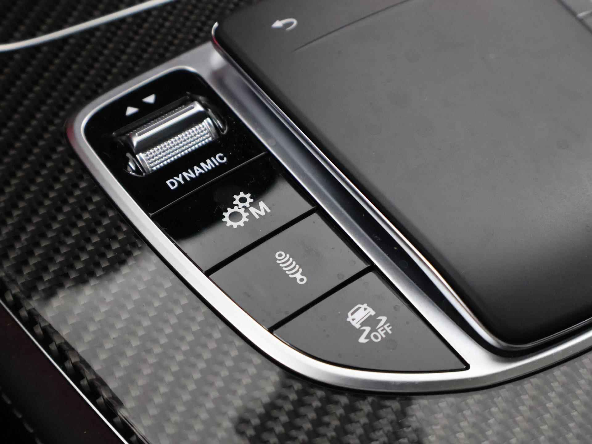 Mercedes-Benz CLS-klasse 53 AMG 4MATIC+ Premium Plus | Schuifdak | Carbon in&exterieur | Nightpakket incl. 20'' | Burmester sound | Multibeam led | 360 camera | Sfeerverlichting | Anti diefstal pakket | Head-up display | - 23/65