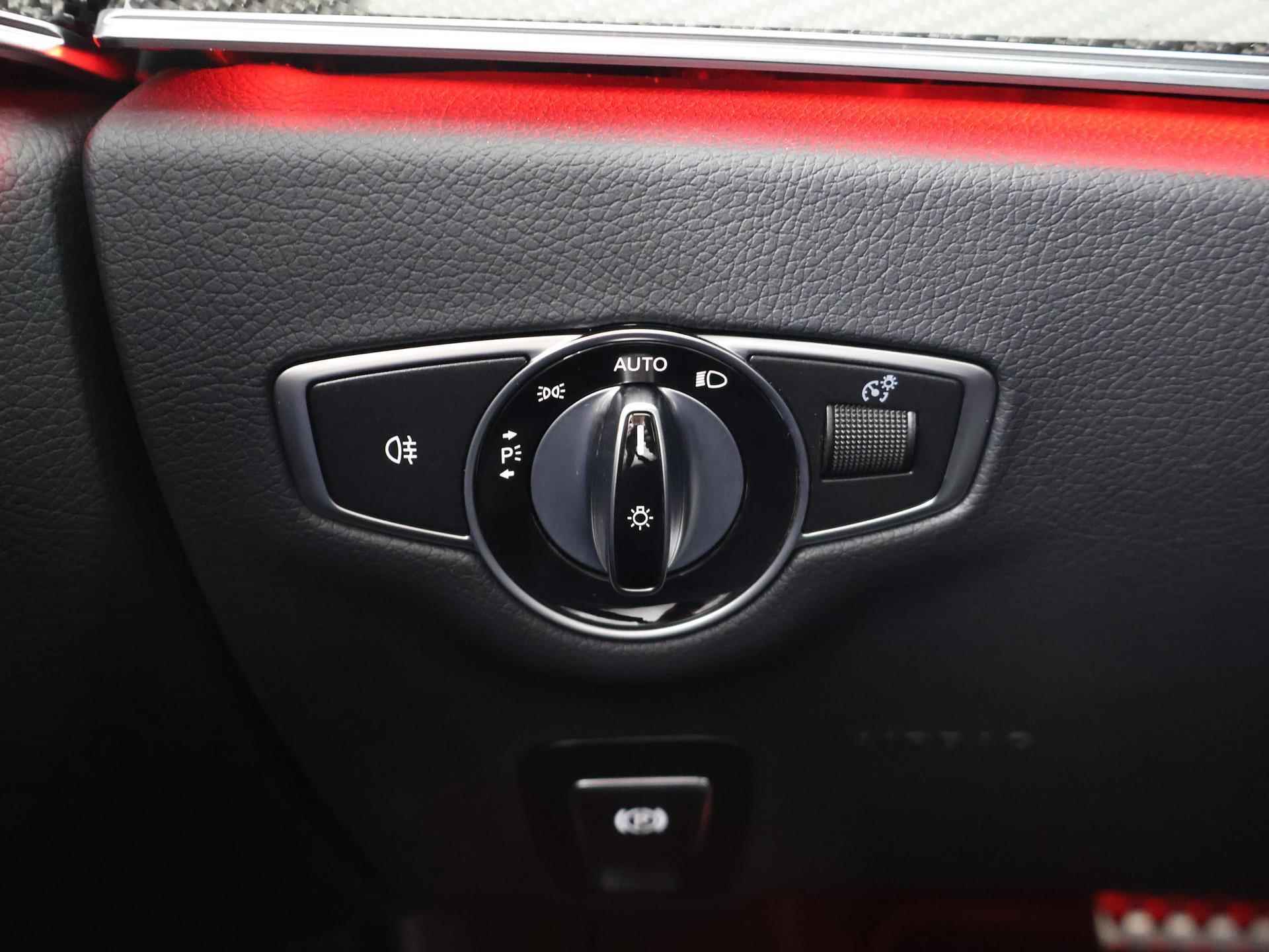 Mercedes-Benz CLS-klasse 53 AMG 4MATIC+ Premium Plus | Schuifdak | Carbon in&exterieur | Nightpakket incl. 20'' | Burmester sound | Multibeam led | 360 camera | Sfeerverlichting | Anti diefstal pakket | Head-up display | - 57/65