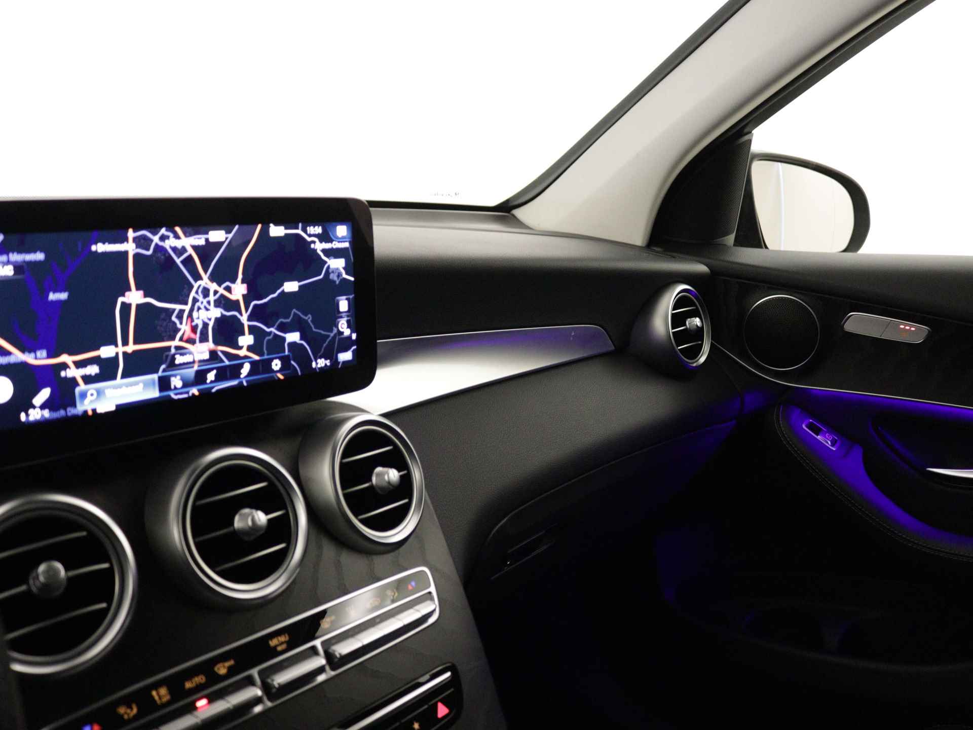 Mercedes-Benz GLC 300 e 4M AMG Plug-In Hybride Limited | 360°-camera | Trekhaak | Multibeam Koplampen | Elektrische Achterklep | Inclusief 24 maanden MB Certified garantie voor Europa. - 7/39