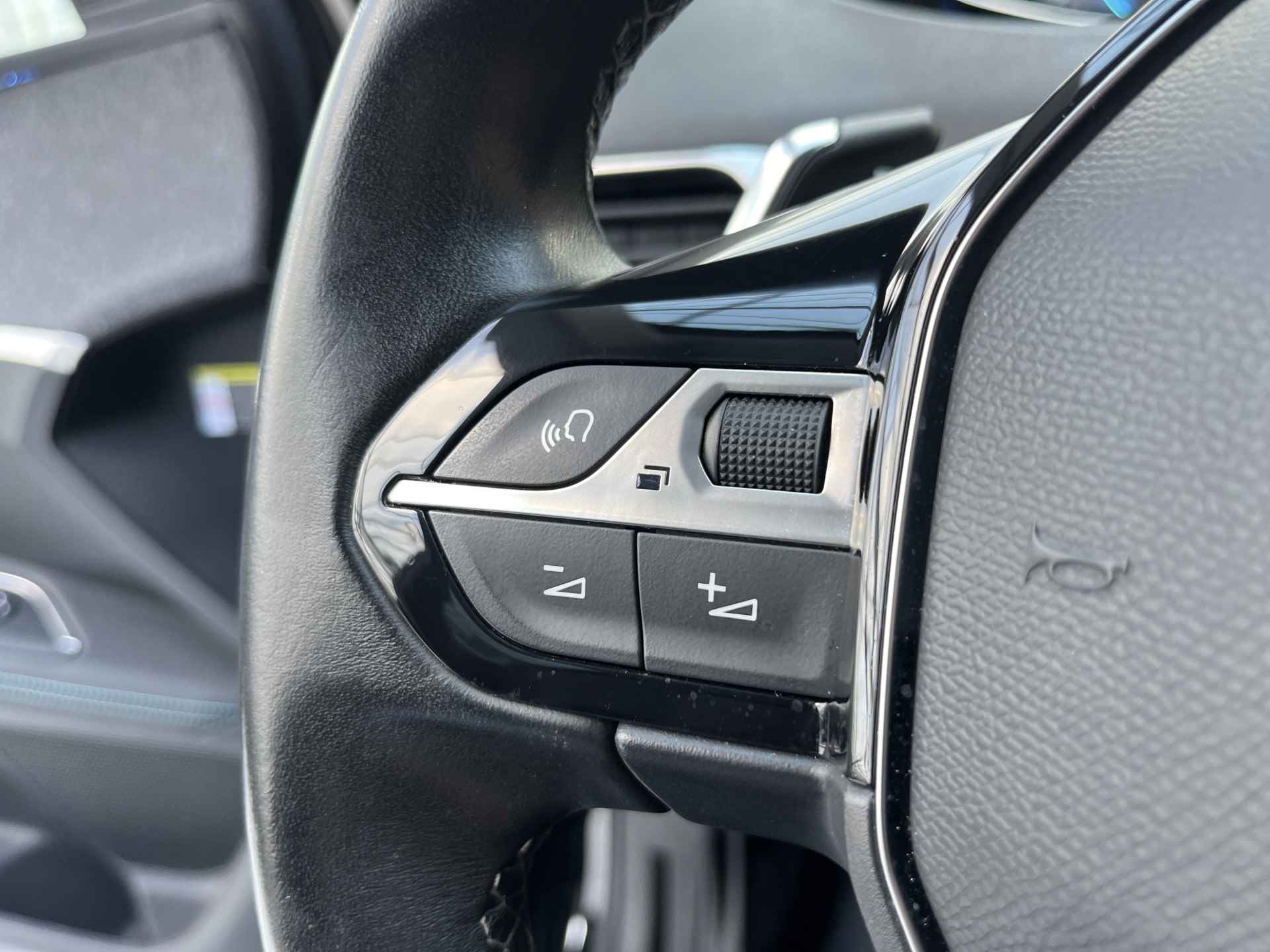 Peugeot 3008 1.6 HYbrid 225 Allure | Carplay/Android Auto | Camera | - 21/38