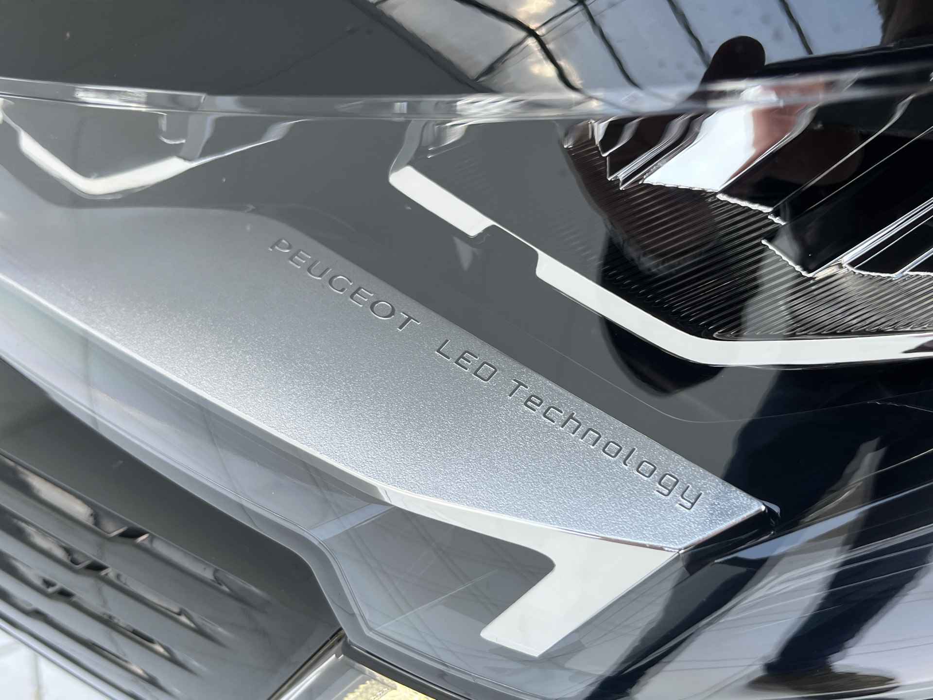 Peugeot 3008 Hybrid 225 Allure | Carplay/Android Auto | Camera | - 31/38